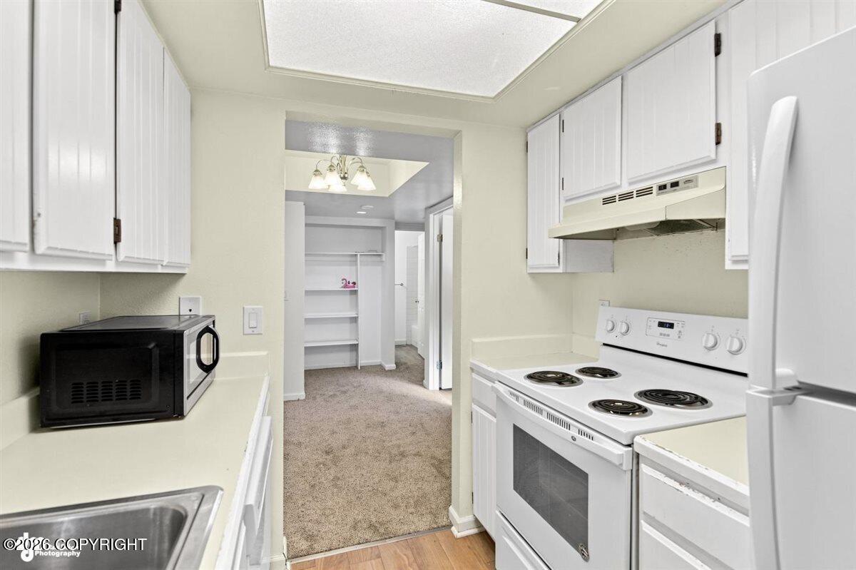 7342 Huntsmen Circle #14-d Property Photo 11