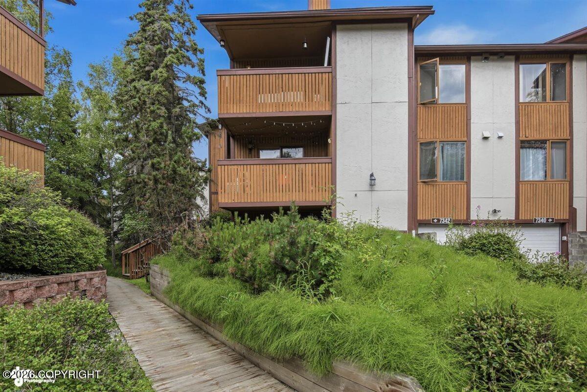 7342 Huntsmen Circle #14-d Property Photo 27