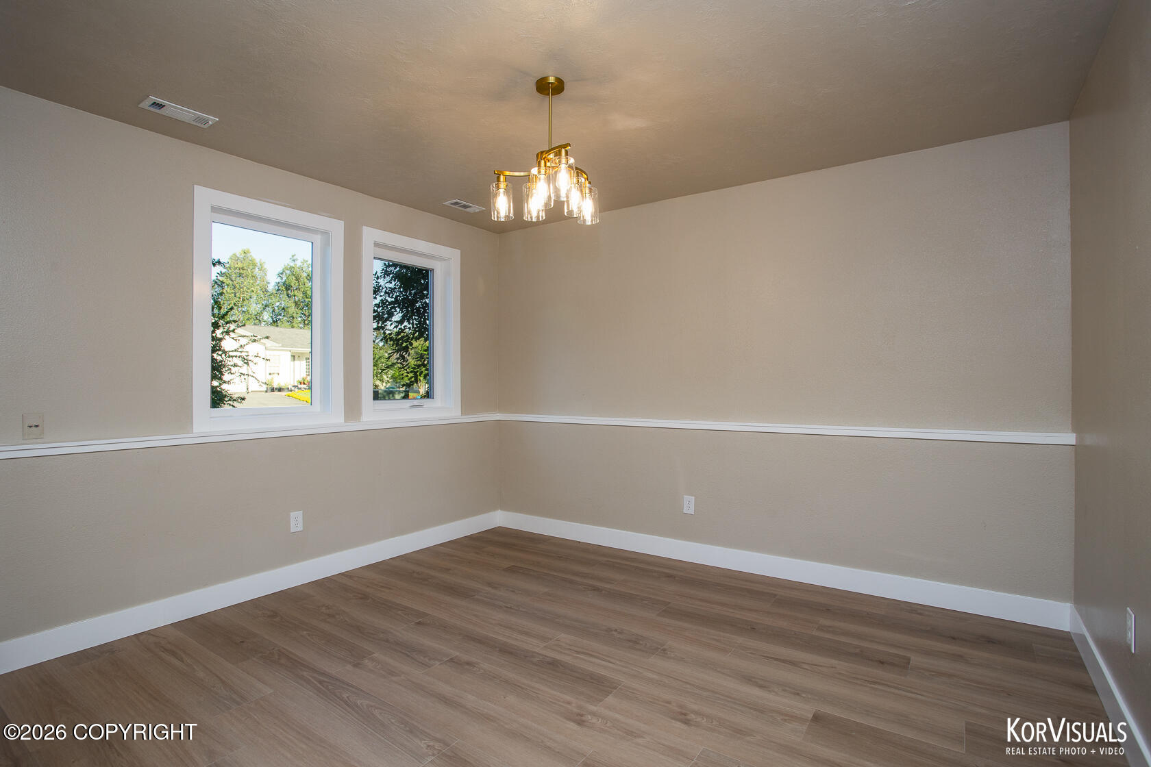 220 N Lloyd Street Property Photo 35