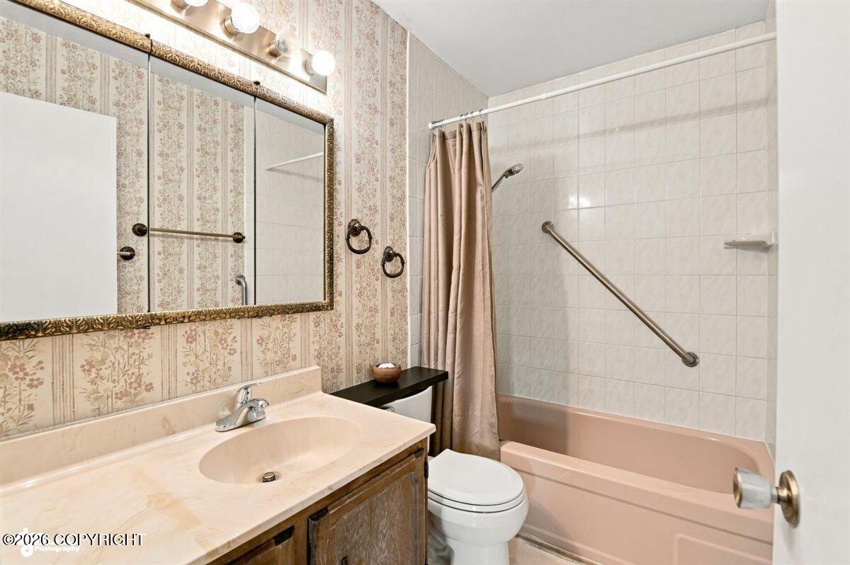 3802 Deborah Lane Property Photo 14