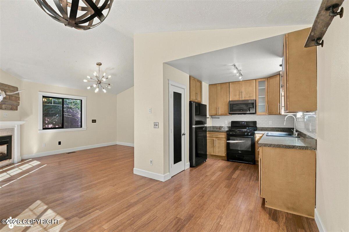 7716 Chaimi Loop Property Photo 2