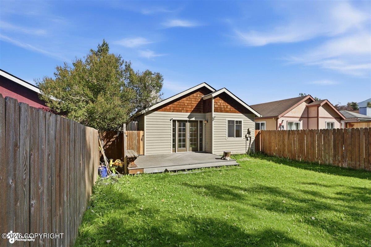 7716 Chaimi Loop Property Photo 16