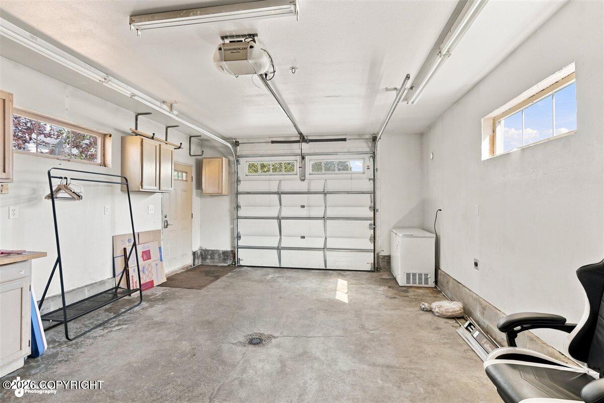 7716 Chaimi Loop Property Photo 24