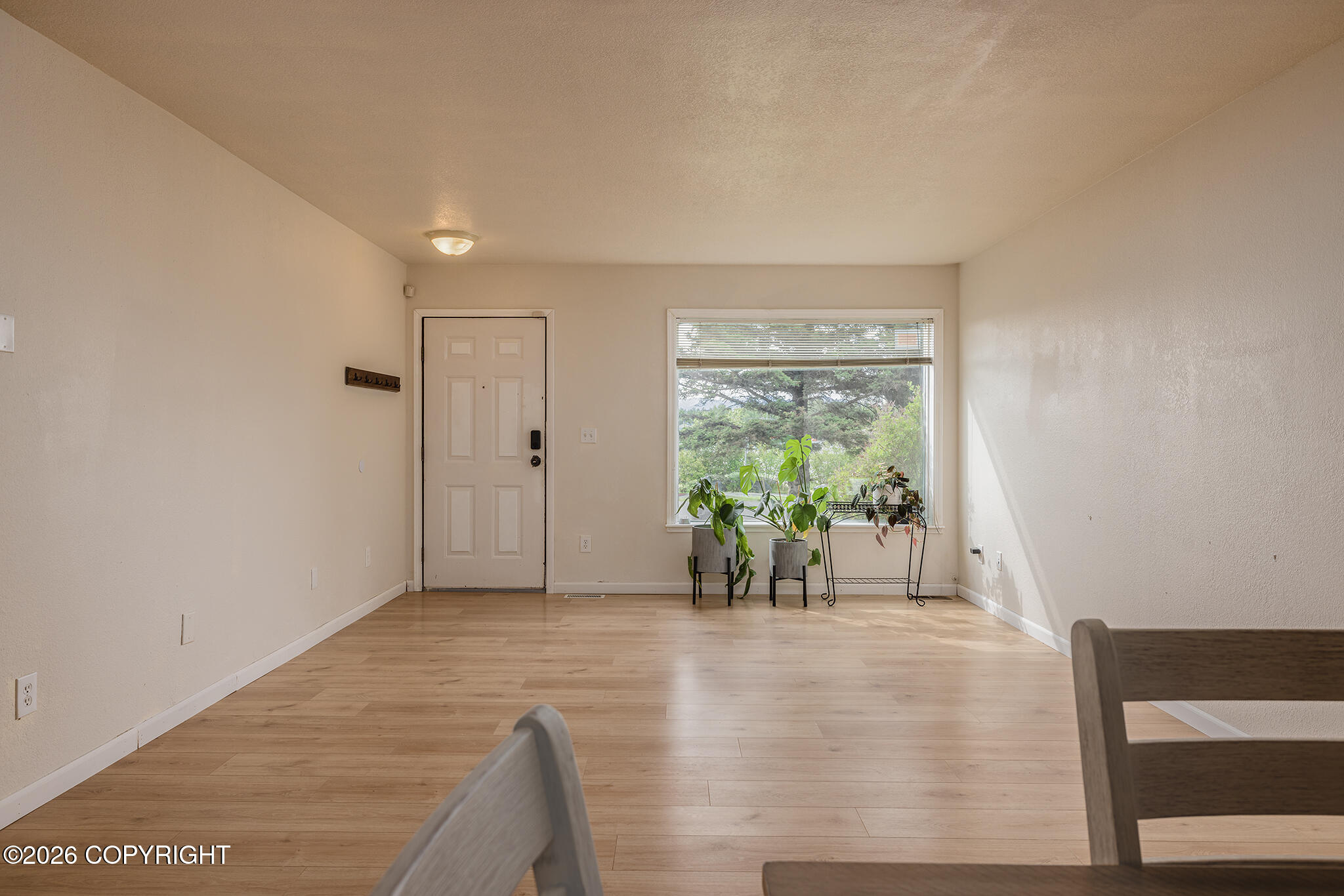 601 W Nelson Avenue Property Photo 4
