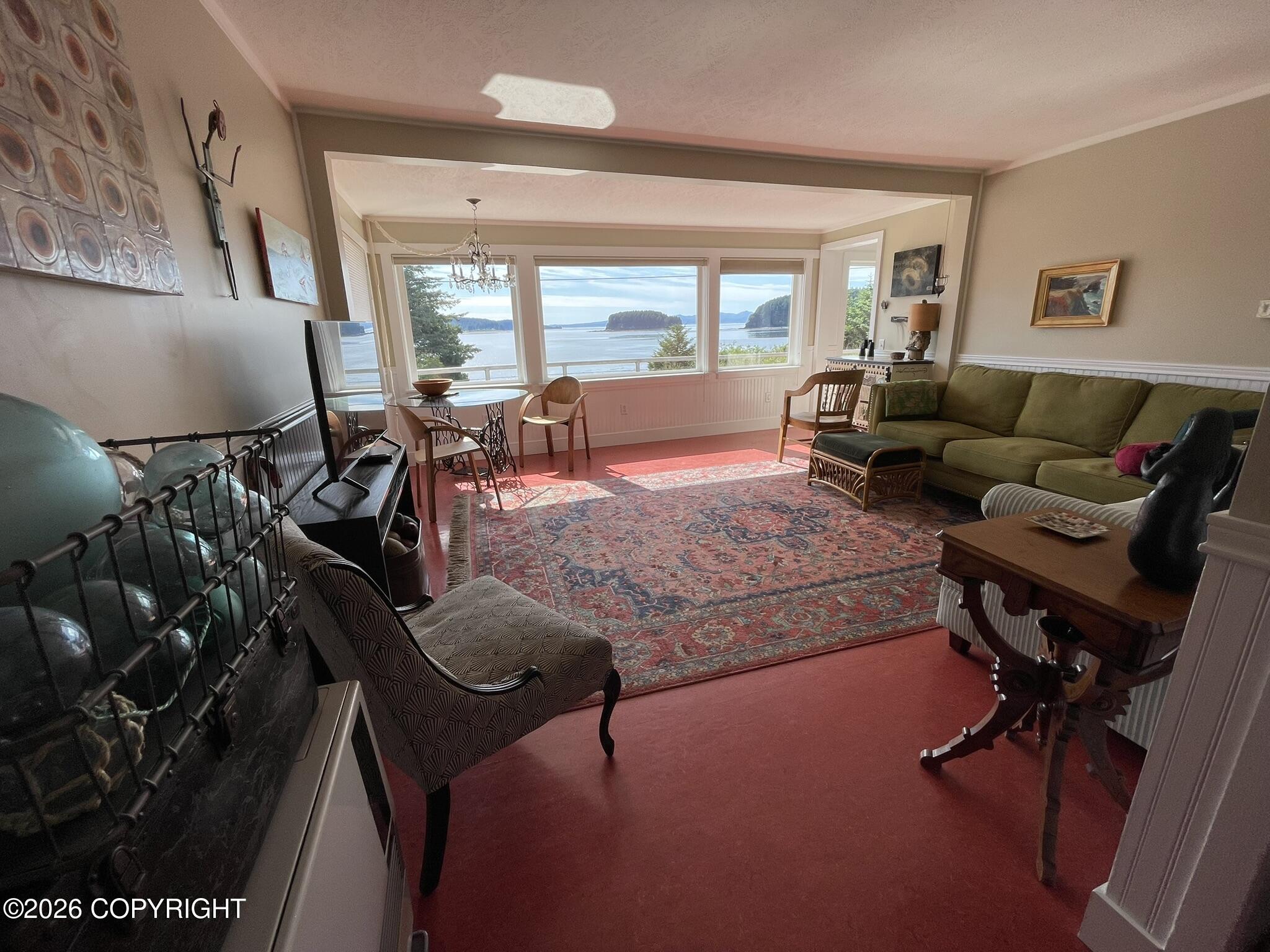 1721 Mission Road Property Photo 4