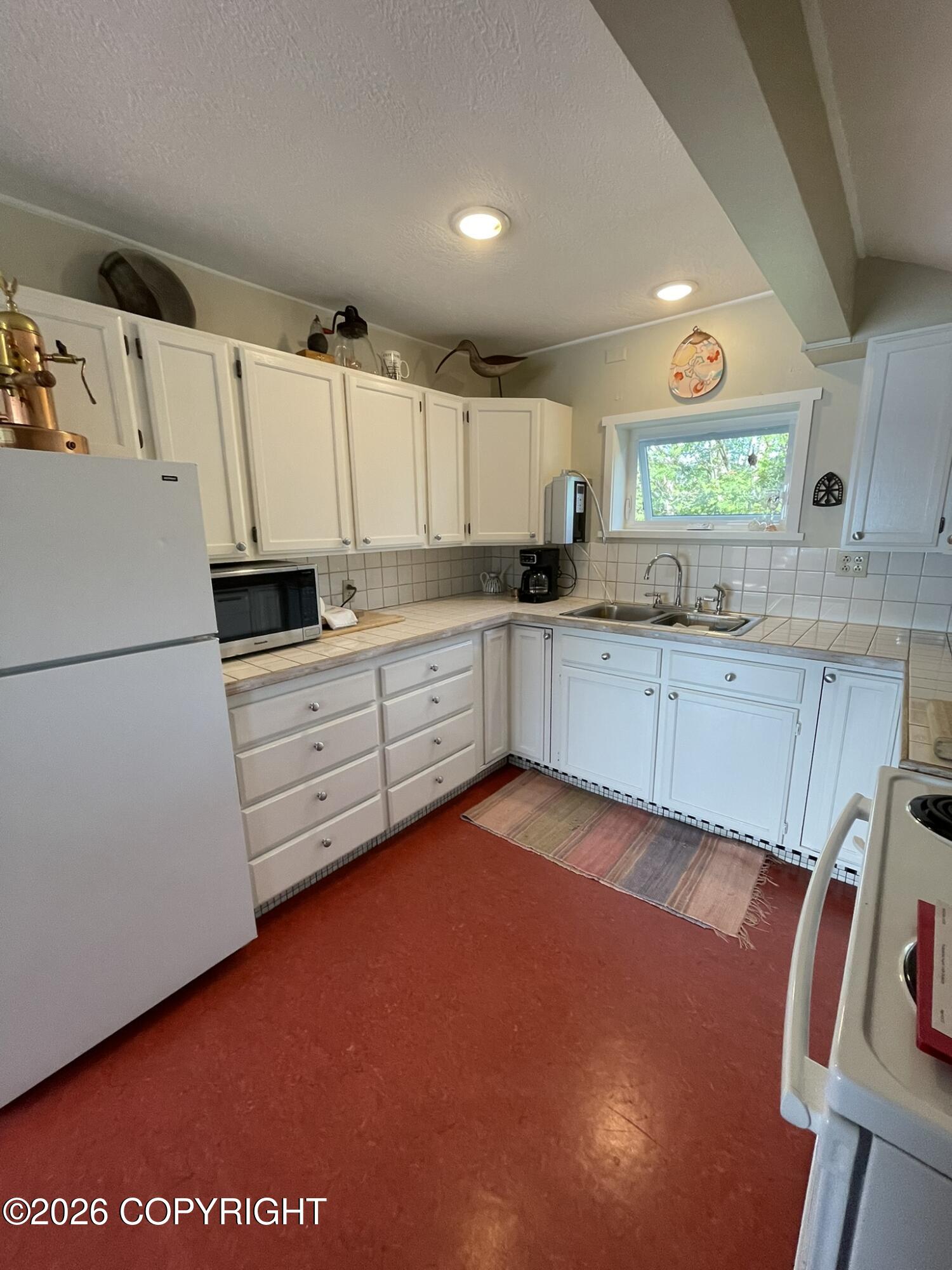 1721 Mission Road Property Photo 8