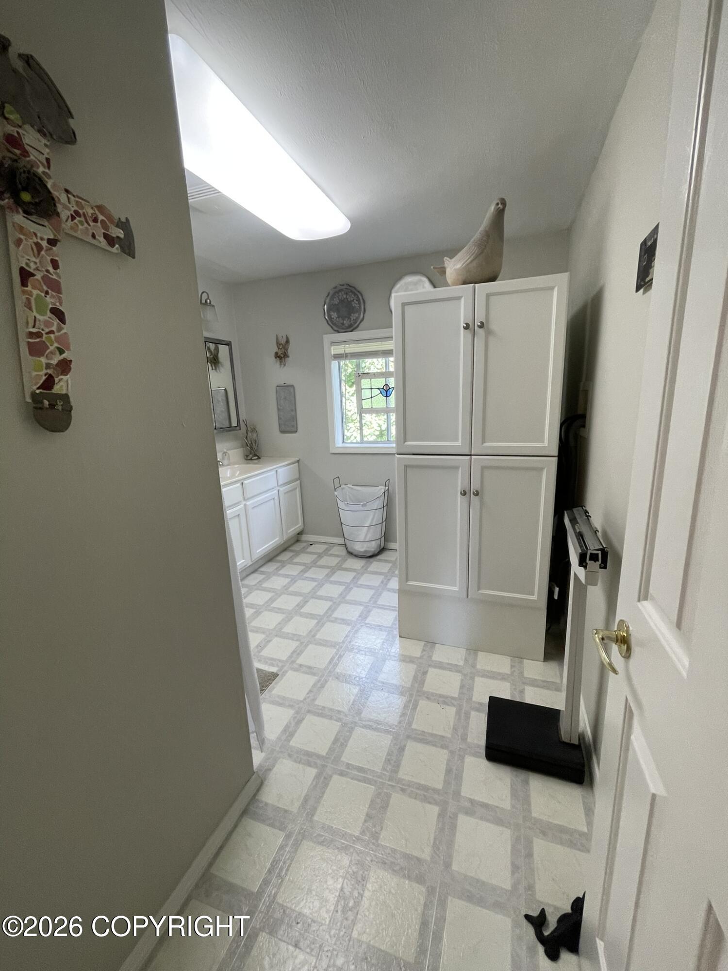 1721 Mission Road Property Photo 17