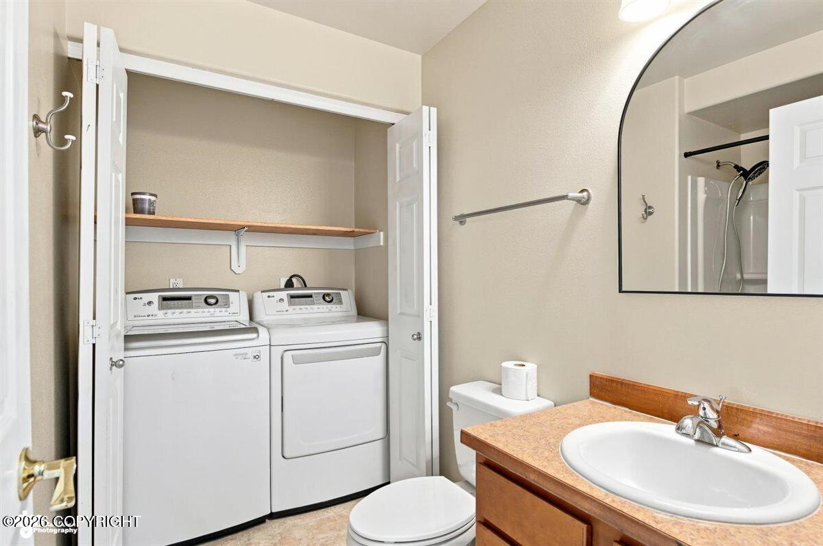 2382 & 2384 E 64th Avenue Property Photo 27