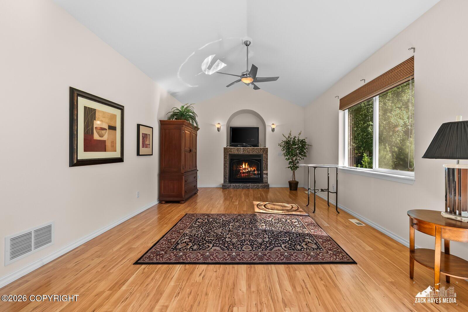 706 E Sage Road Property Photo 18