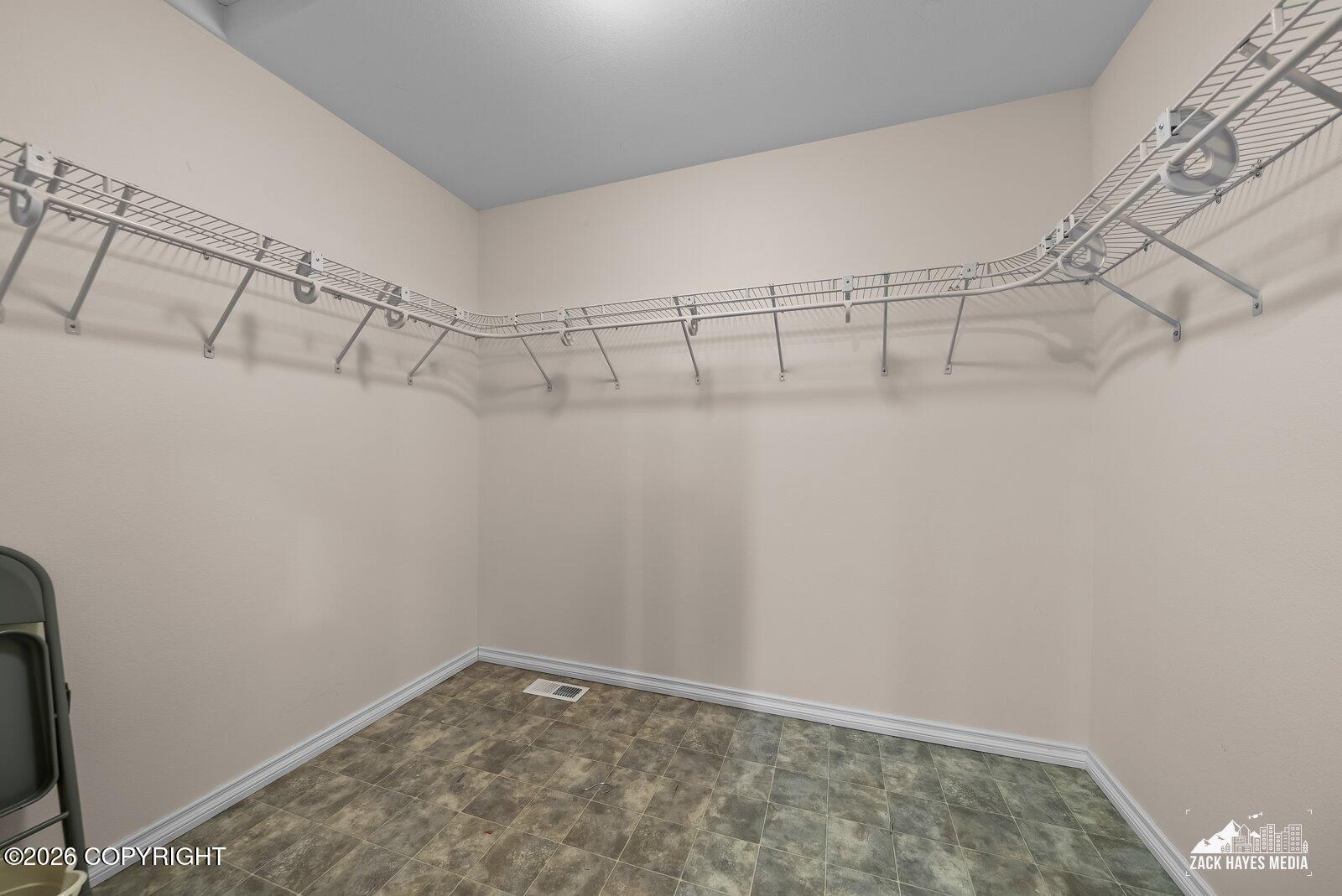 706 E Sage Road Property Photo 46