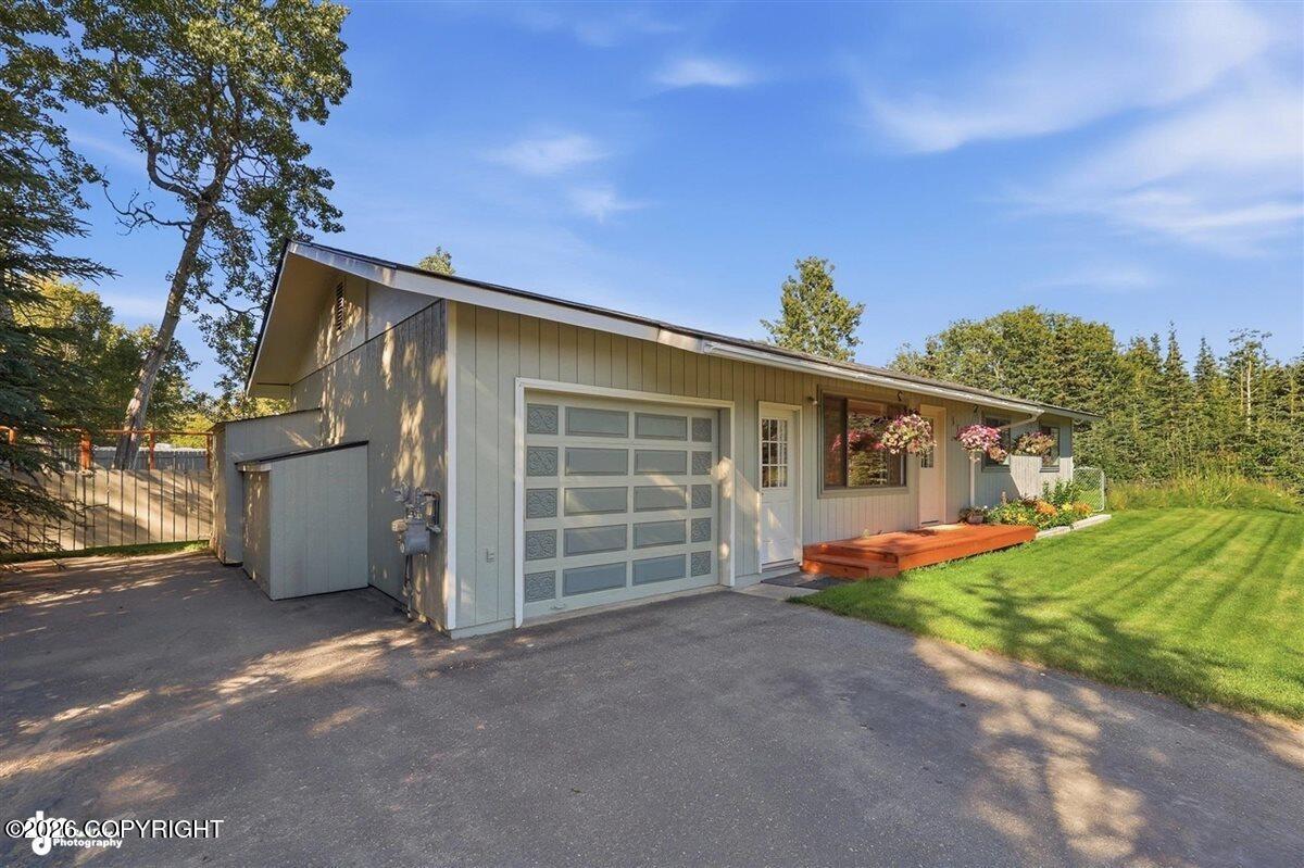 1113 Kaknu Way Property Photo 7