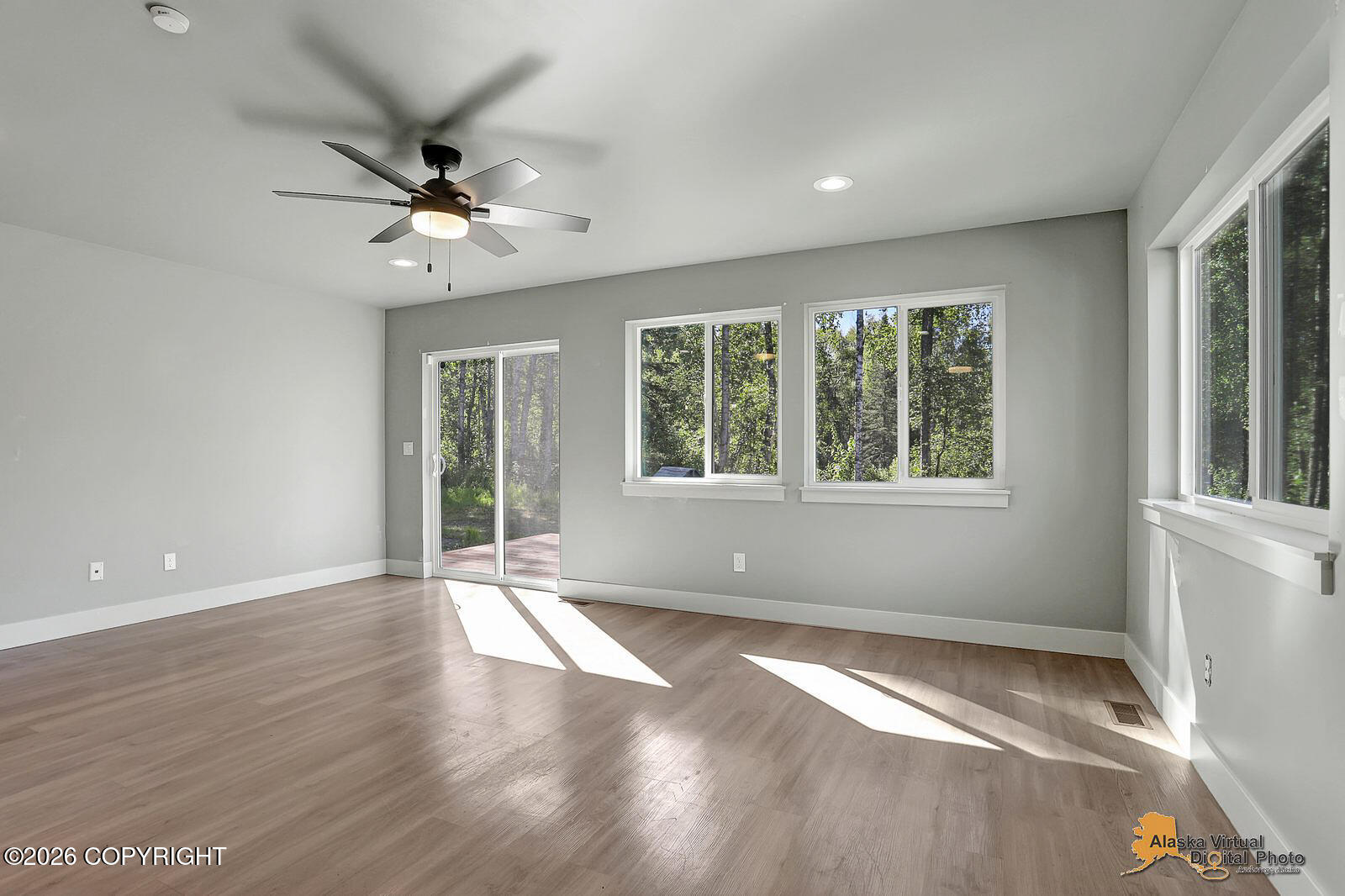 9193 S Twilight Drive Property Photo 4