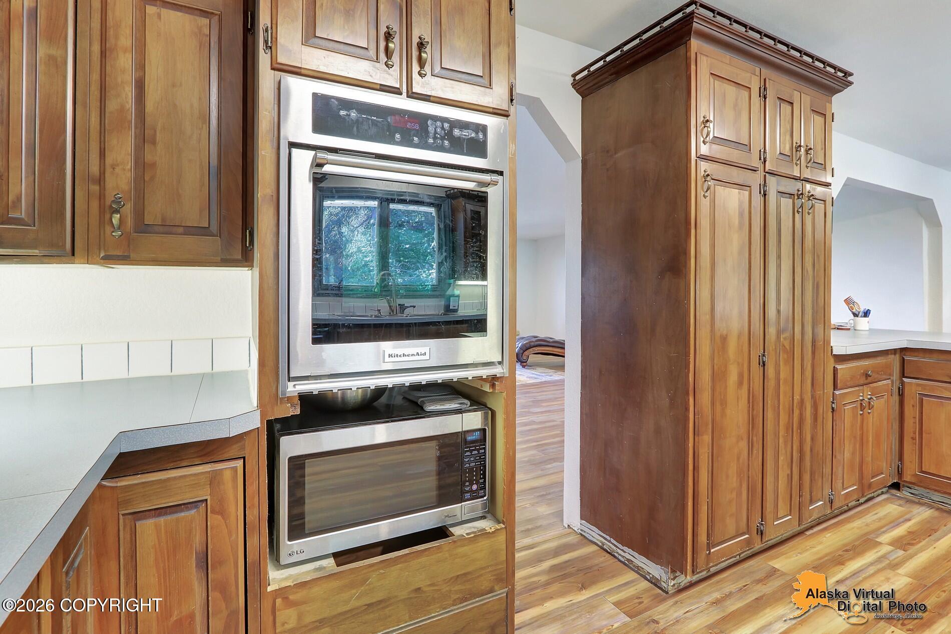 6400 O'malley Road Property Photo 17