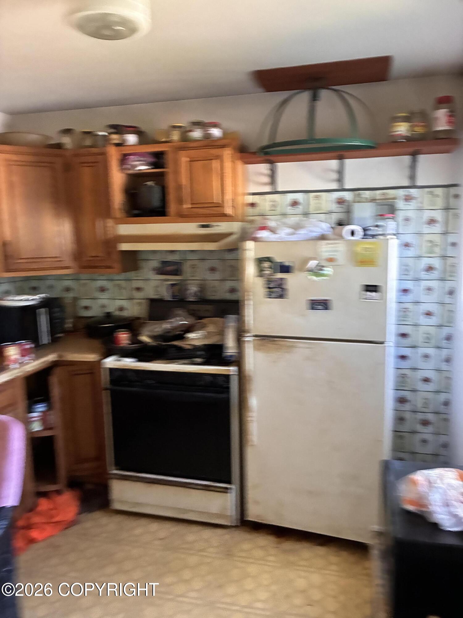 48585 Whitlock Avenue Property Photo 2