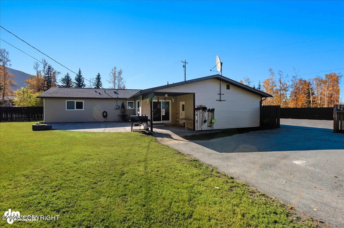 18417 Citation Road Property Photo 4
