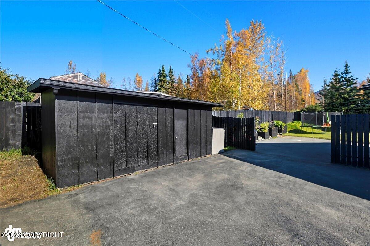 18417 Citation Road Property Photo 31