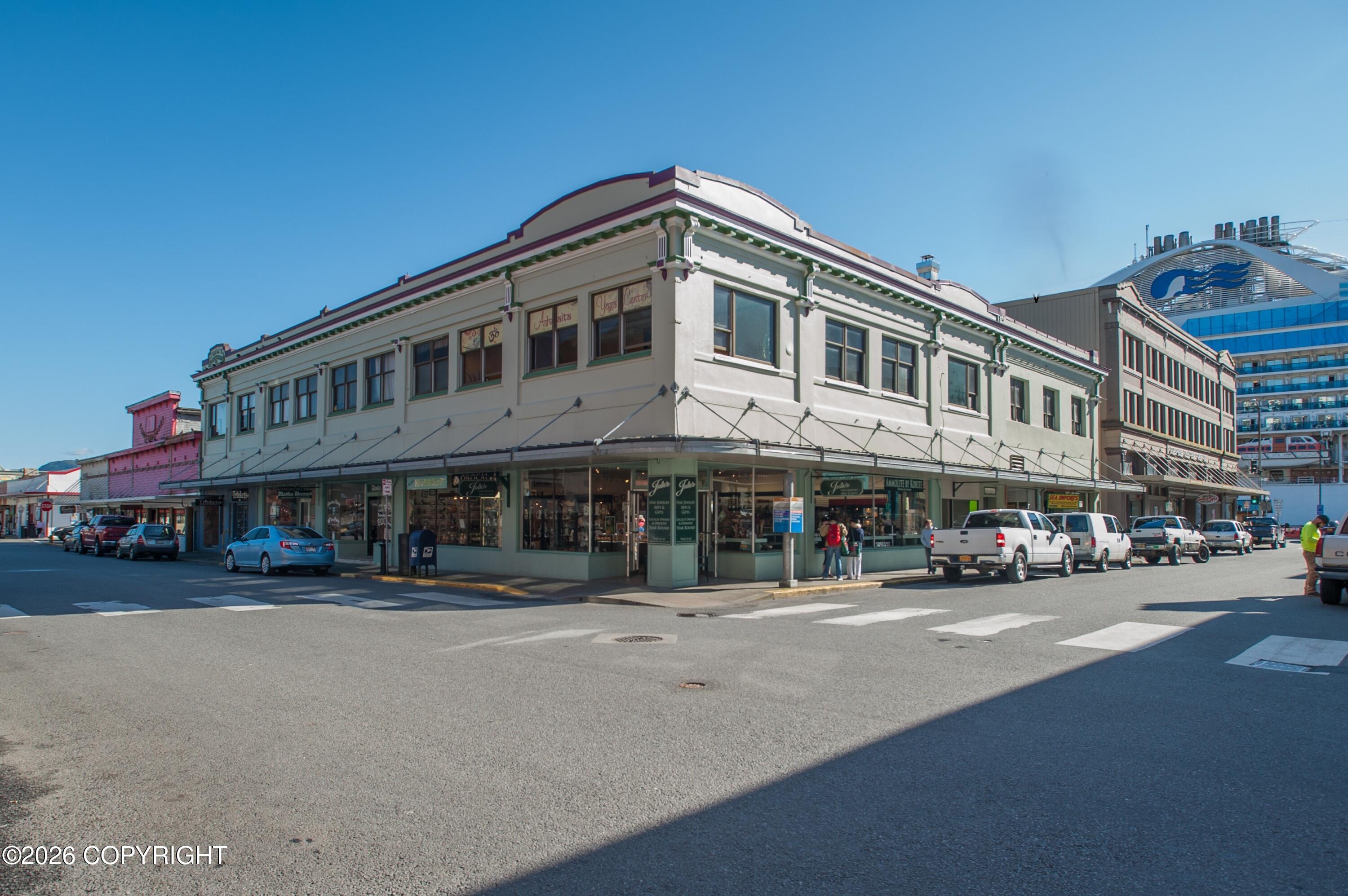 320 Main Street 220 & 222 Property Photo 7