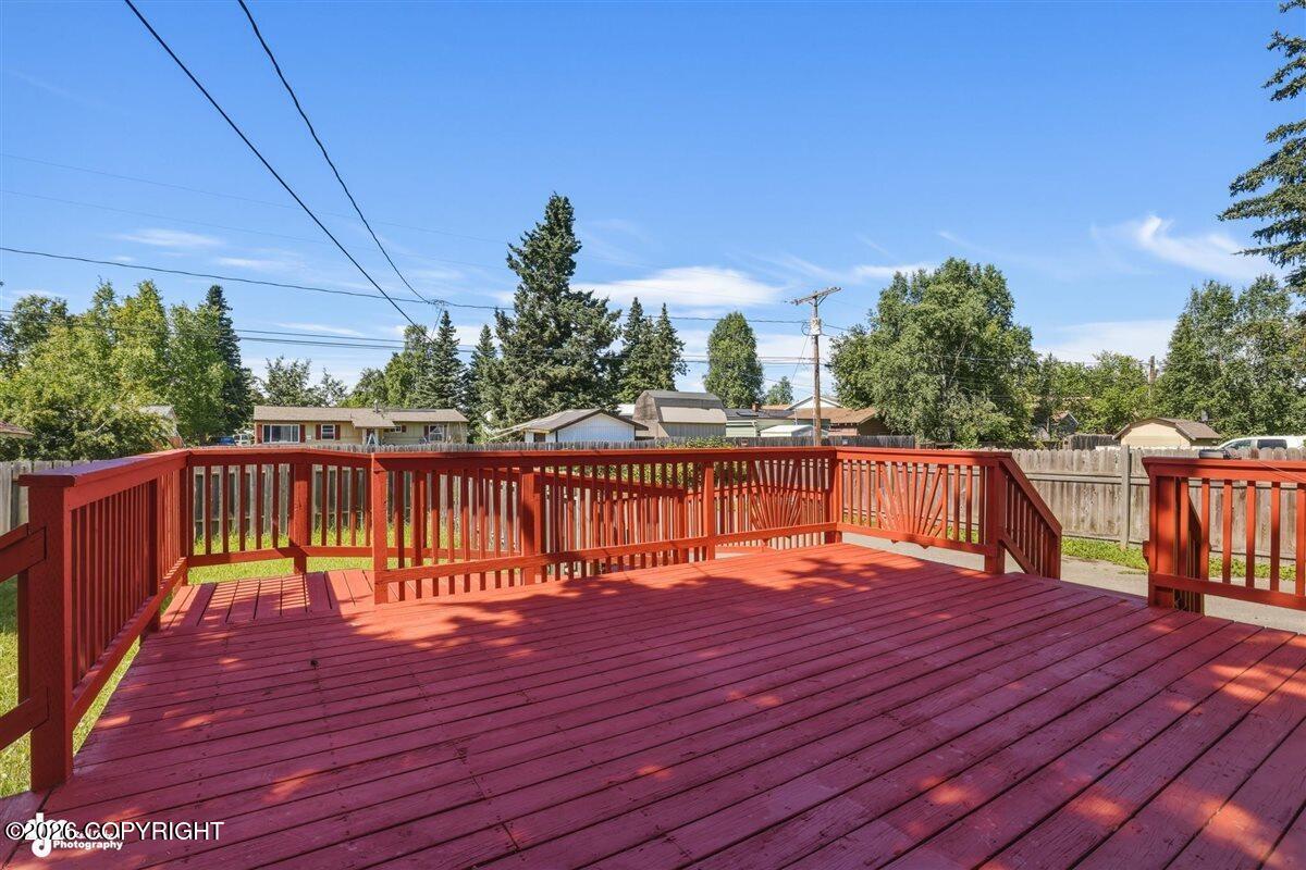 1415 Demeure Place Property Photo 2