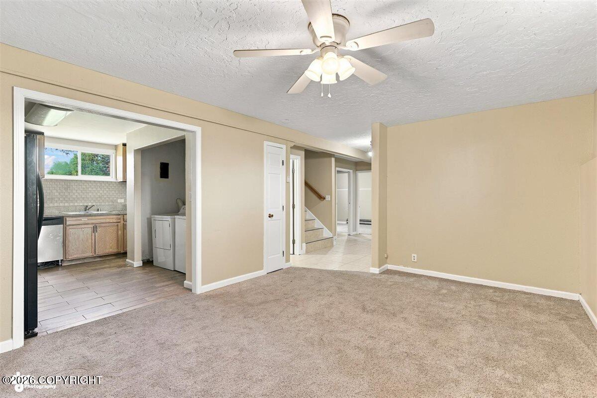 1415 Demeure Place Property Photo 18