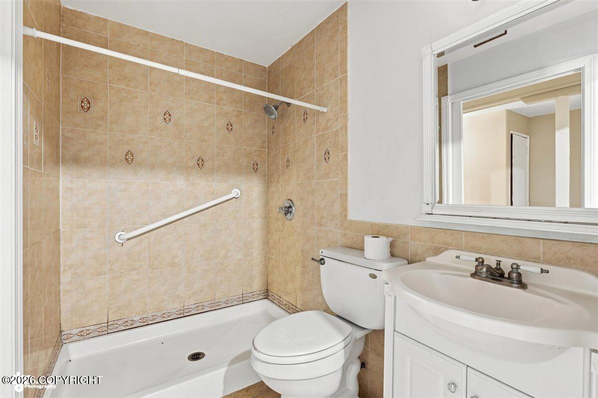1415 Demeure Place Property Photo 25