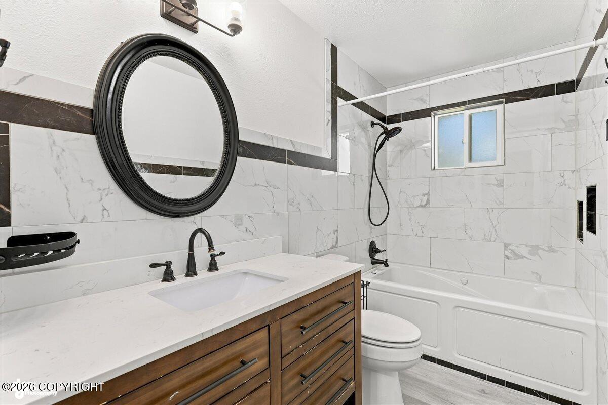 1415 Demeure Place Property Photo 7