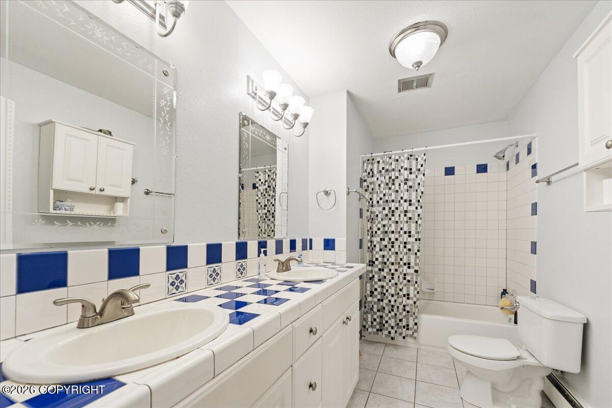 205 A Street Property Photo 17