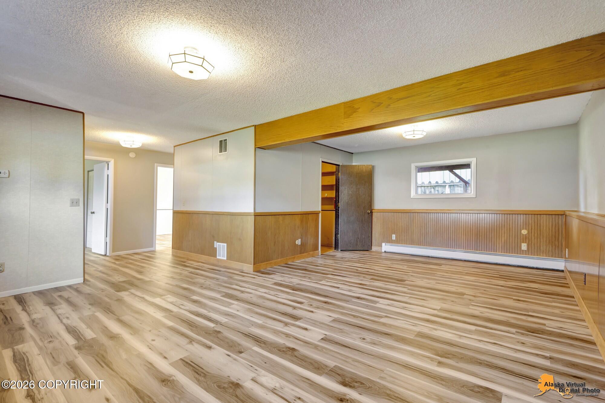 9348 Campbell Terrace Drive Property Photo 12