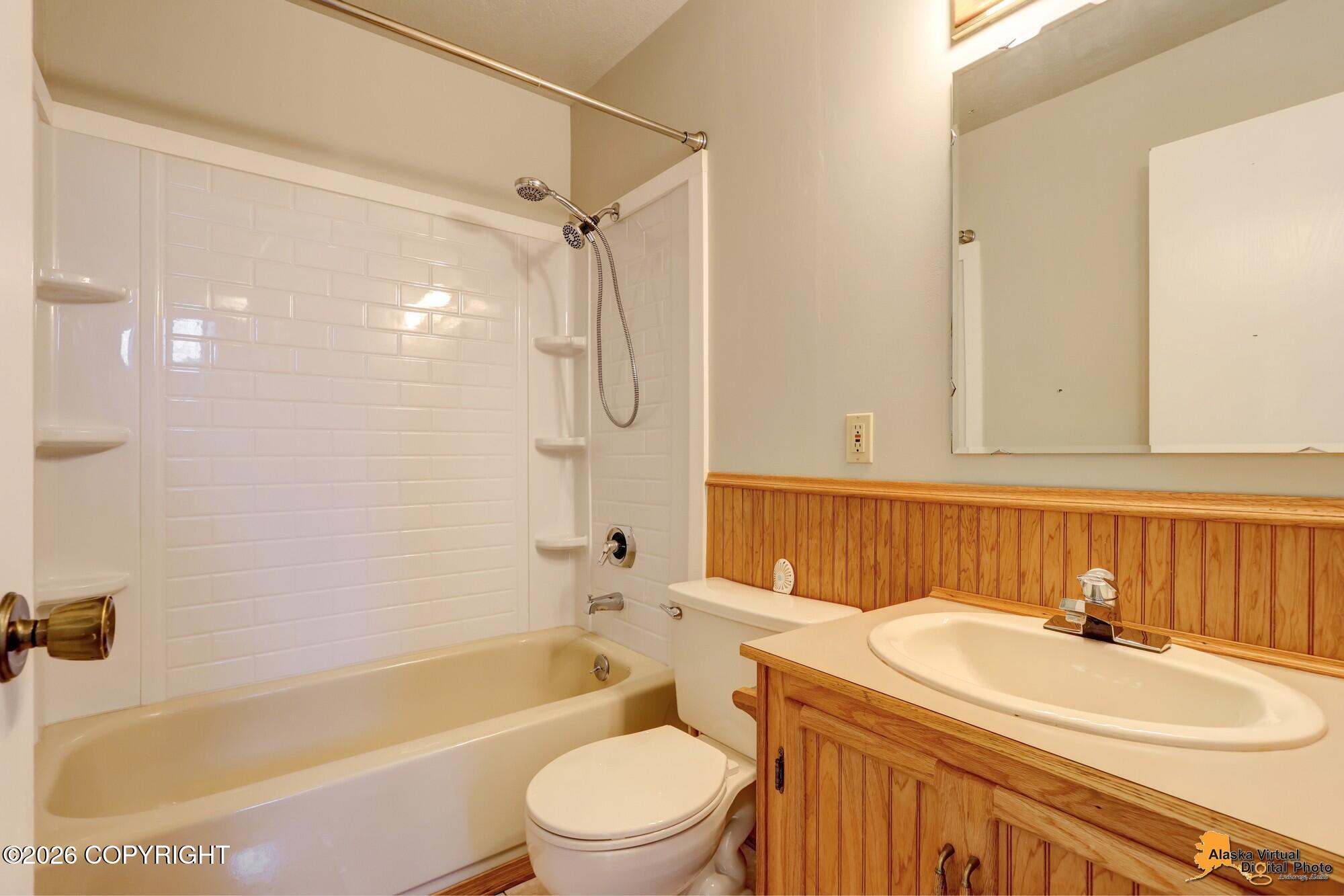 9348 Campbell Terrace Drive Property Photo 17