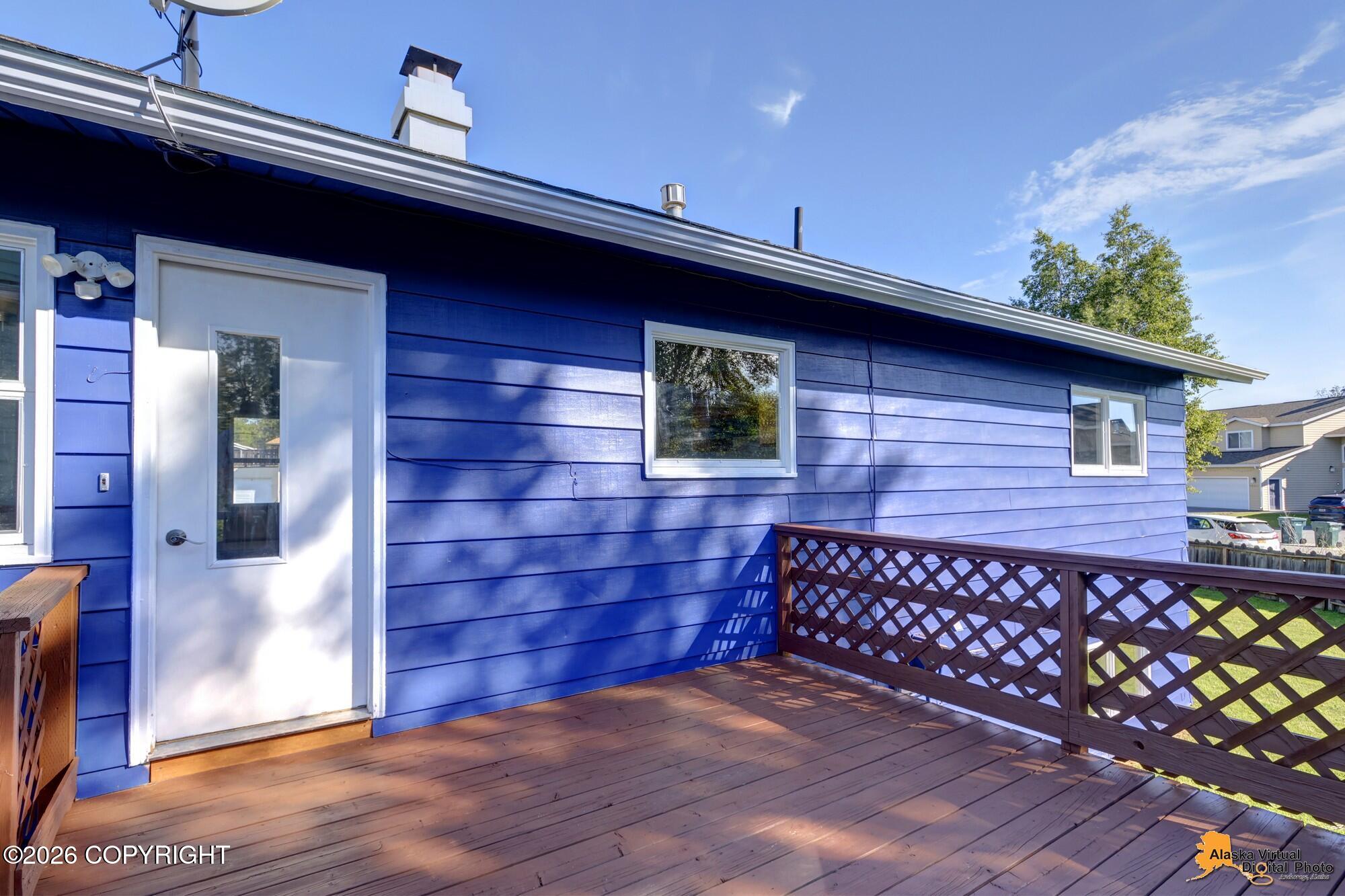 9348 Campbell Terrace Drive Property Photo 18