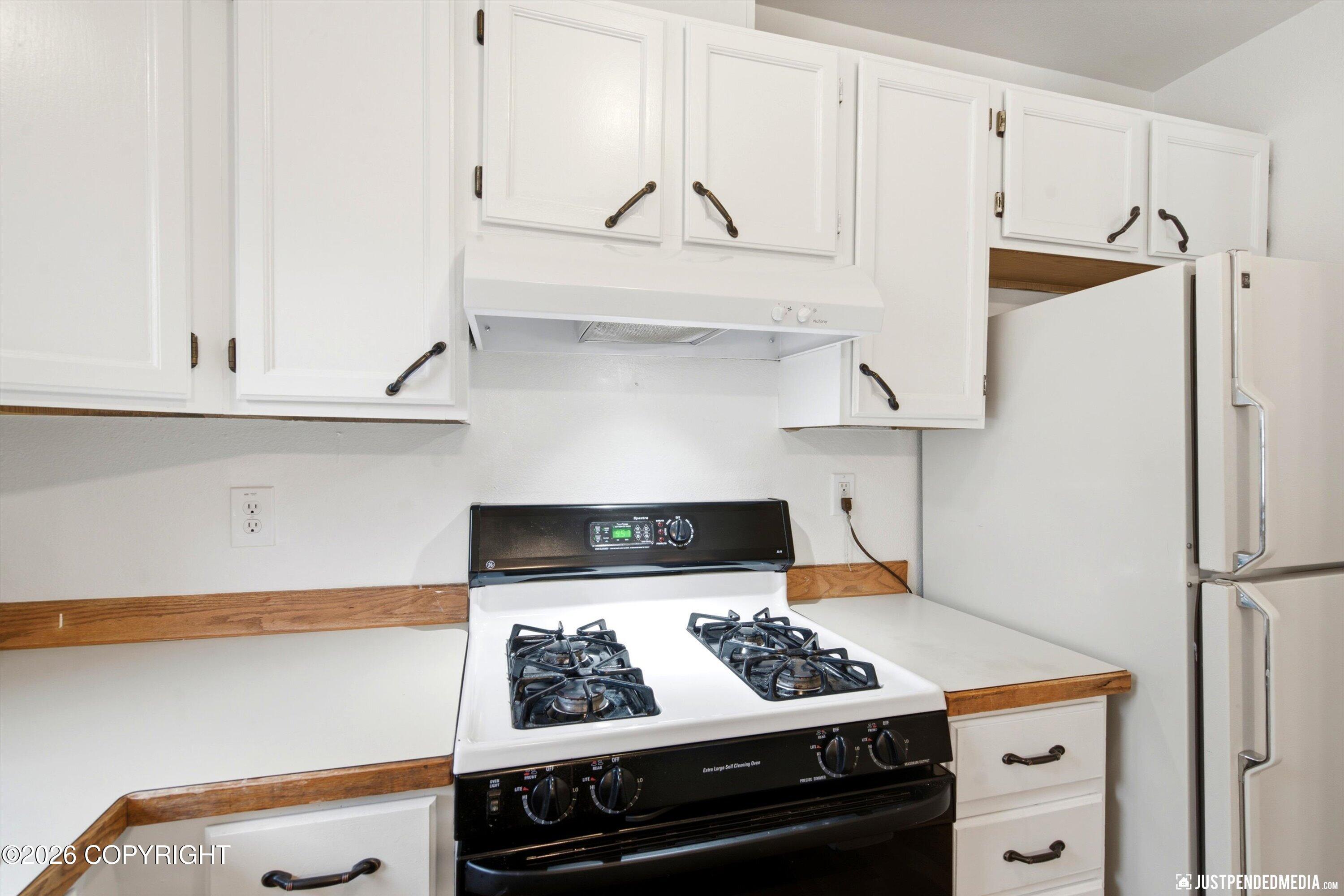 7721 Regal Mountain Drive Property Photo 10