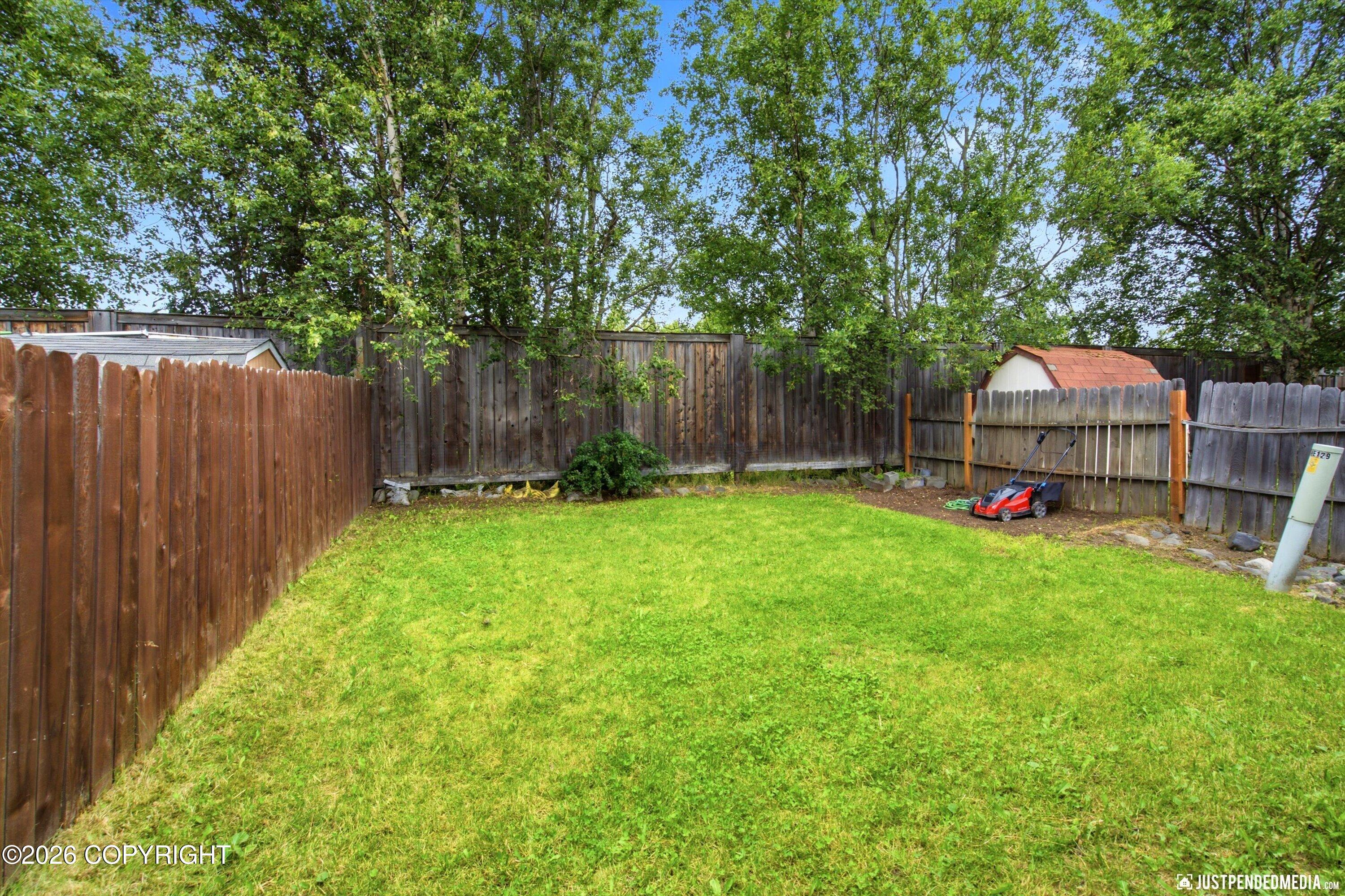 7721 Regal Mountain Drive Property Photo 23
