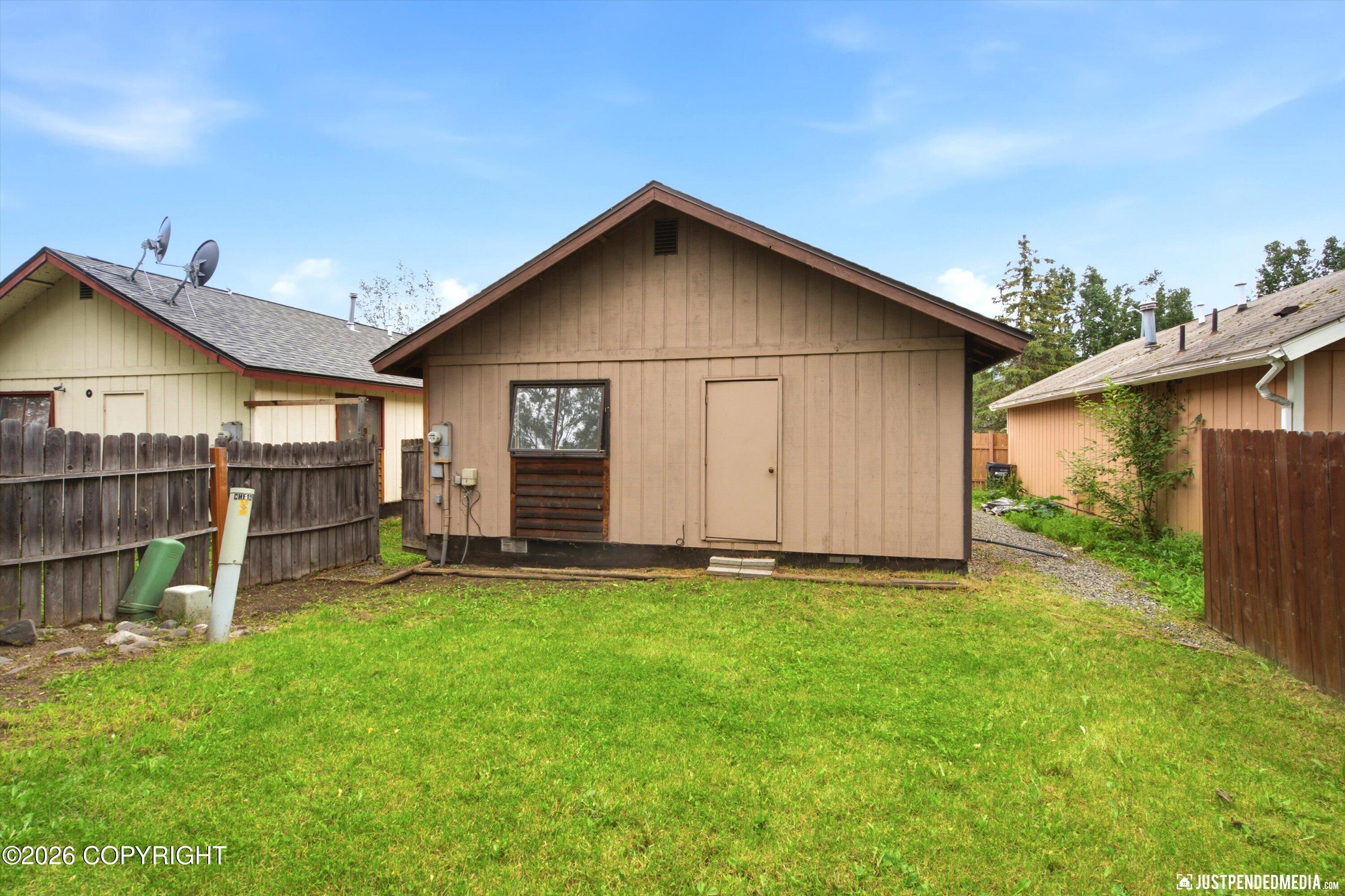 7721 Regal Mountain Drive Property Photo 25