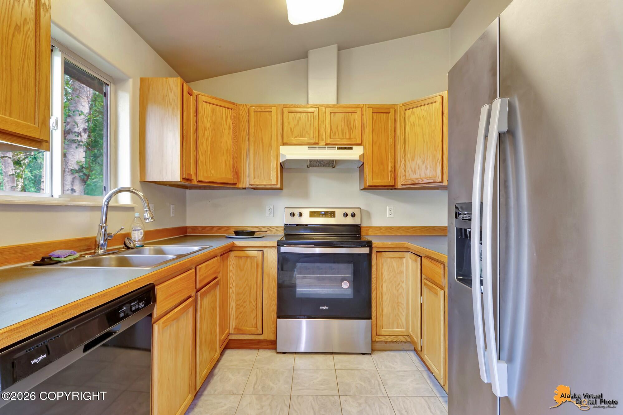 6731 Spruce Street Property Photo 2