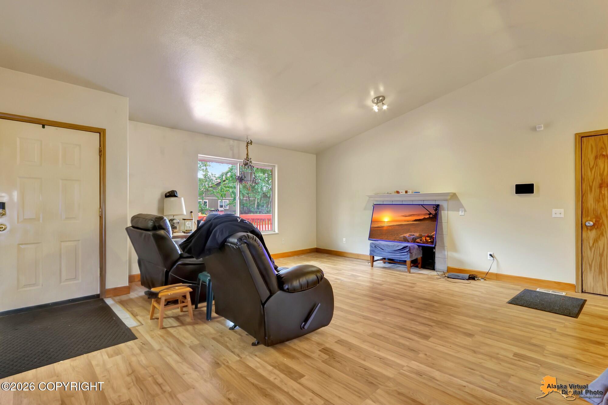 6731 Spruce Street Property Photo 5