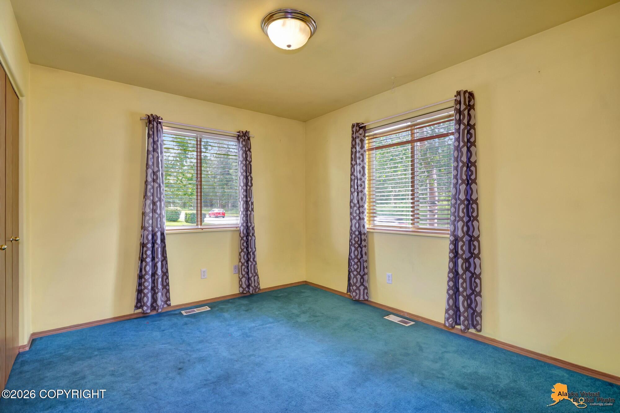 6731 Spruce Street Property Photo 13