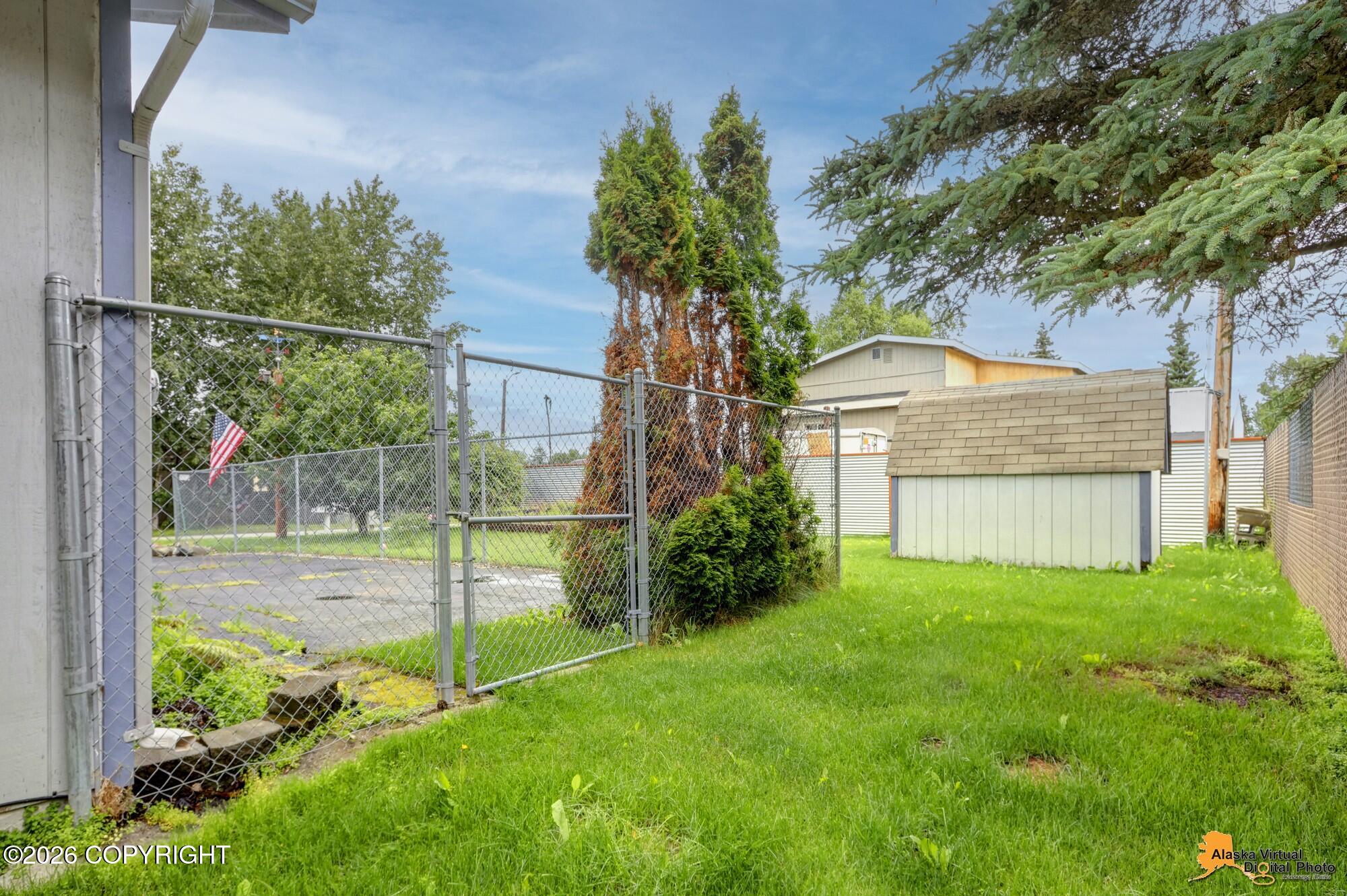 6731 Spruce Street Property Photo 19