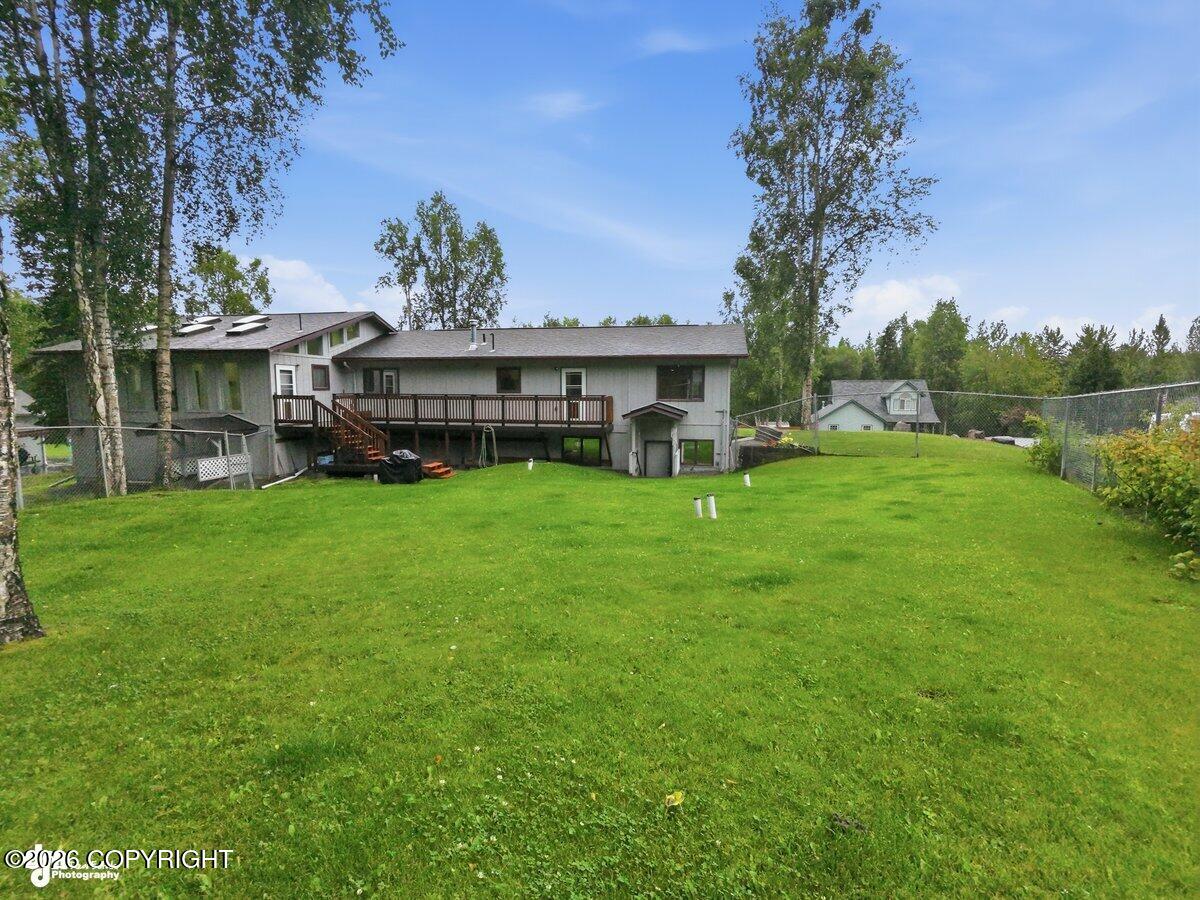 21910 Sheltering Spruce Loop Property Photo 7