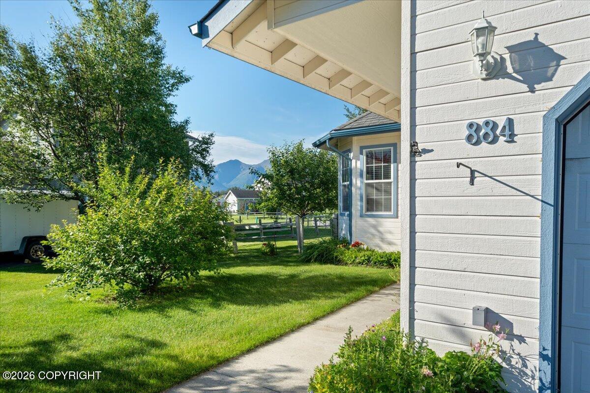884 S Idaho Peak Circle Property Photo 5