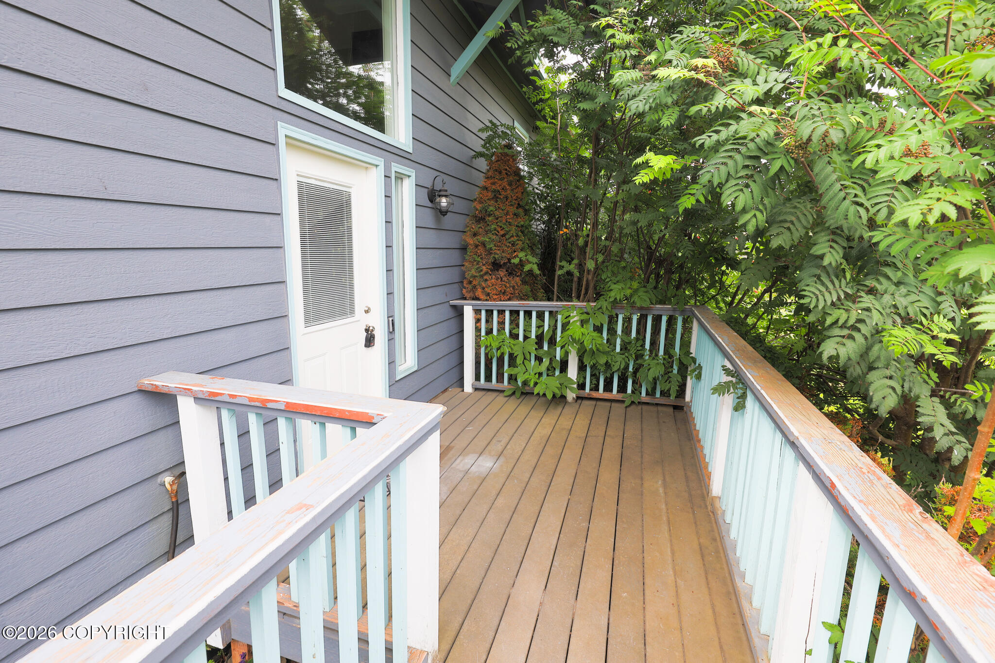 46045 Spruce Place Property Photo 5