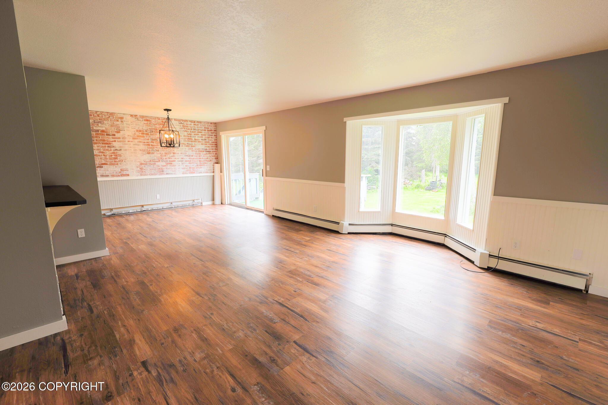 46045 Spruce Place Property Photo 6