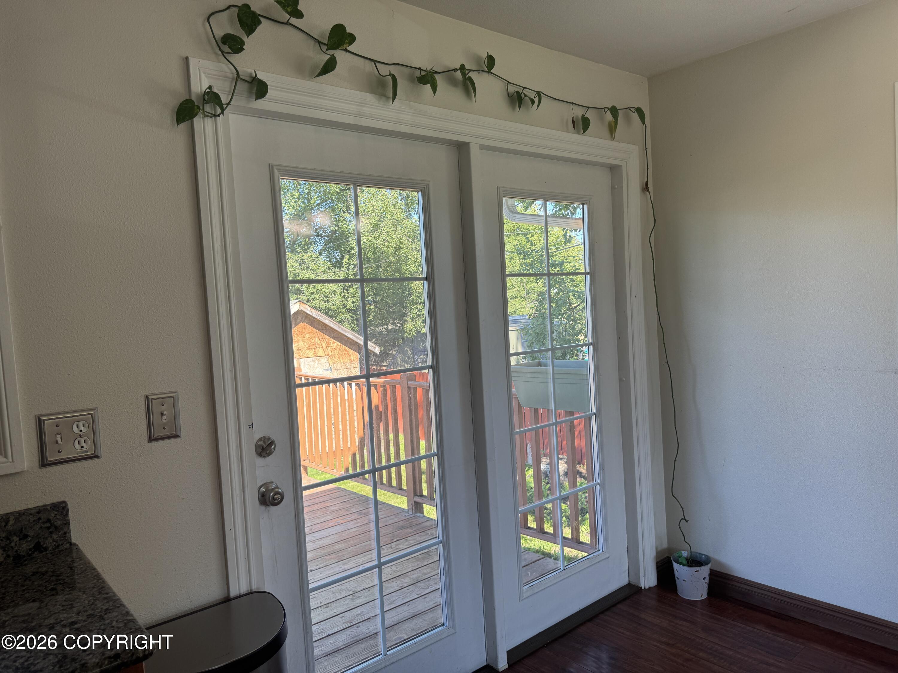 725 W 72nd Avenue Property Photo 6