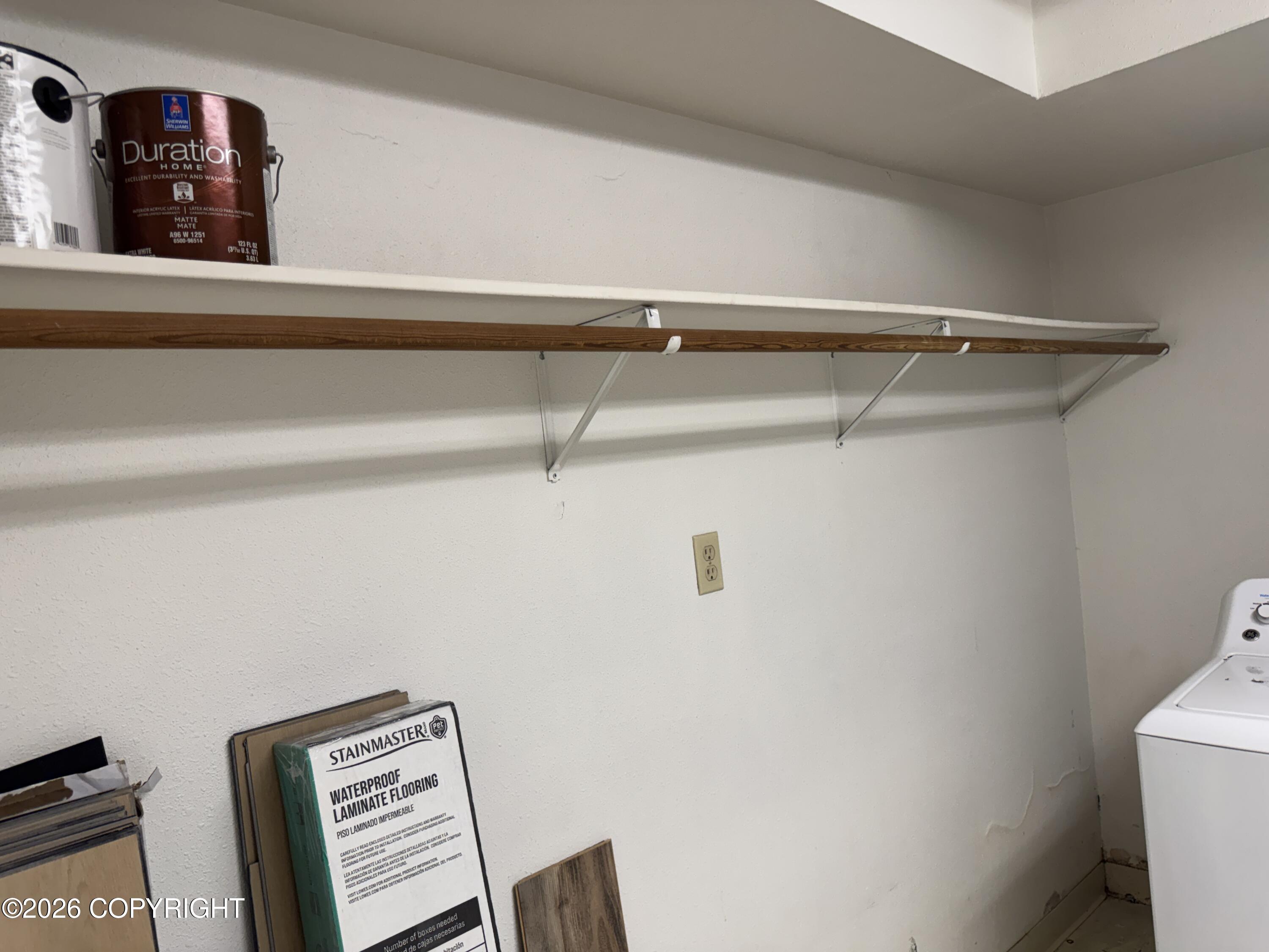 725 W 72nd Avenue Property Photo 16