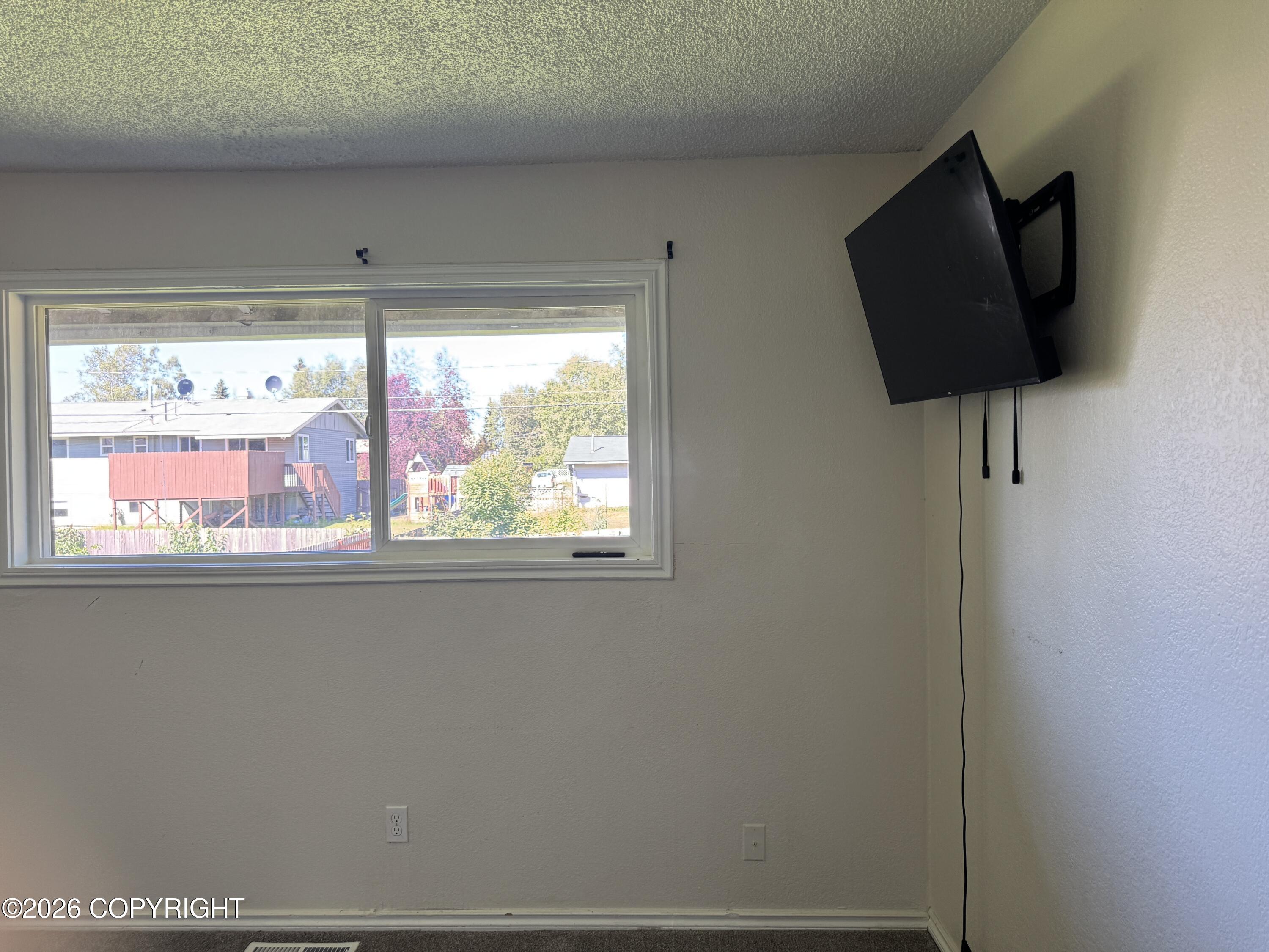 725 W 72nd Avenue Property Photo 27