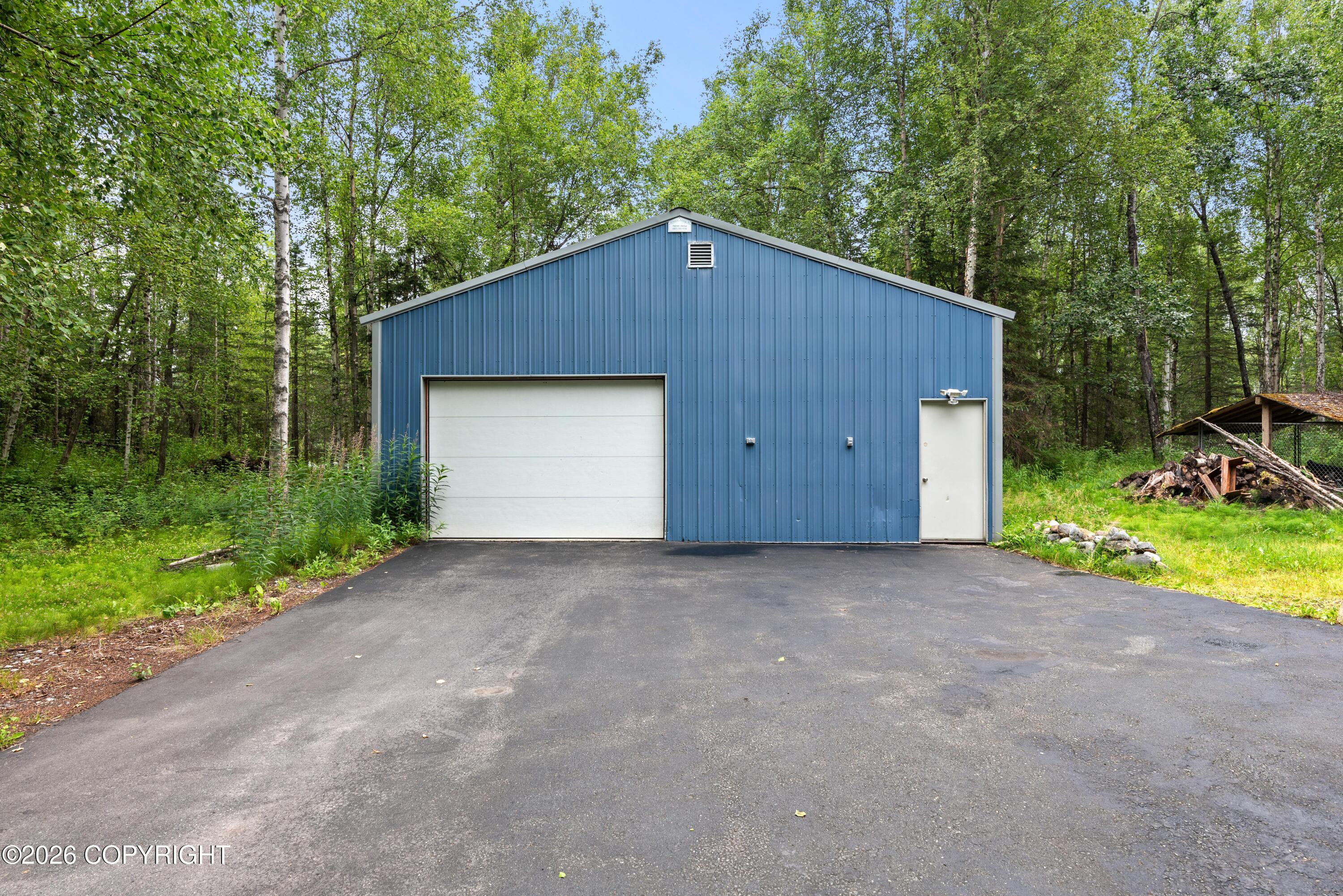 3441 N Banner Way Property Photo 4