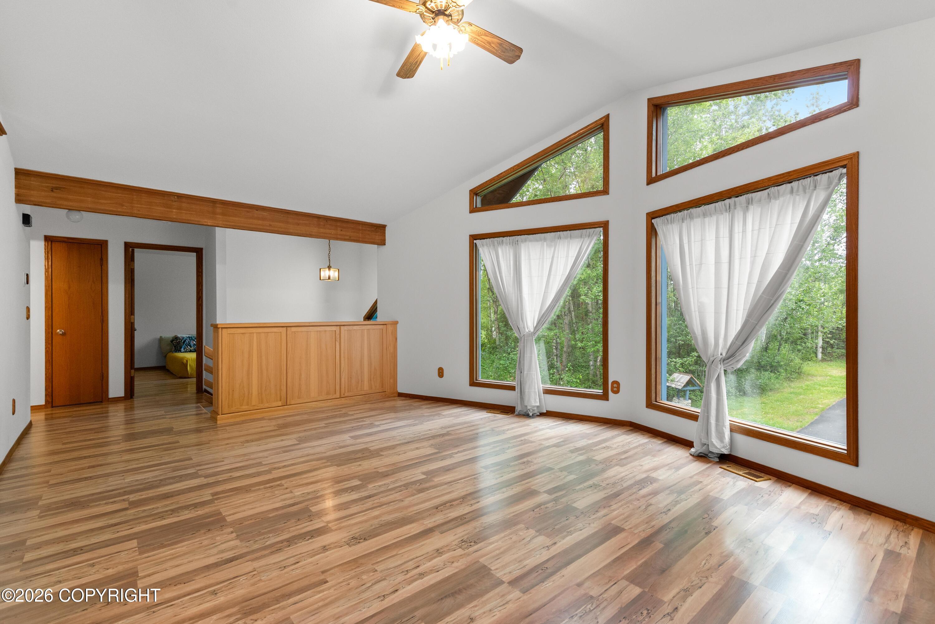 3441 N Banner Way Property Photo 8