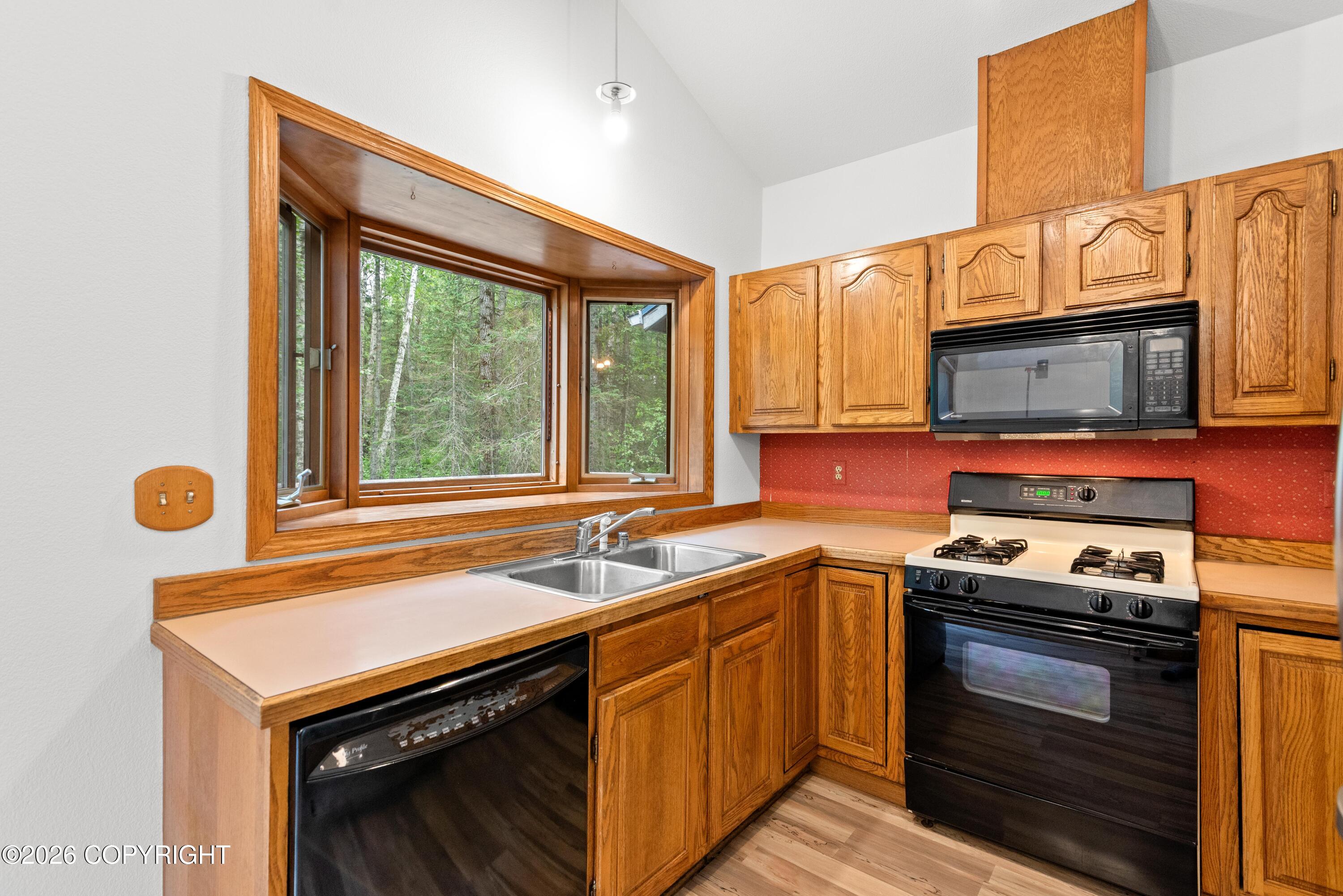 3441 N Banner Way Property Photo 11