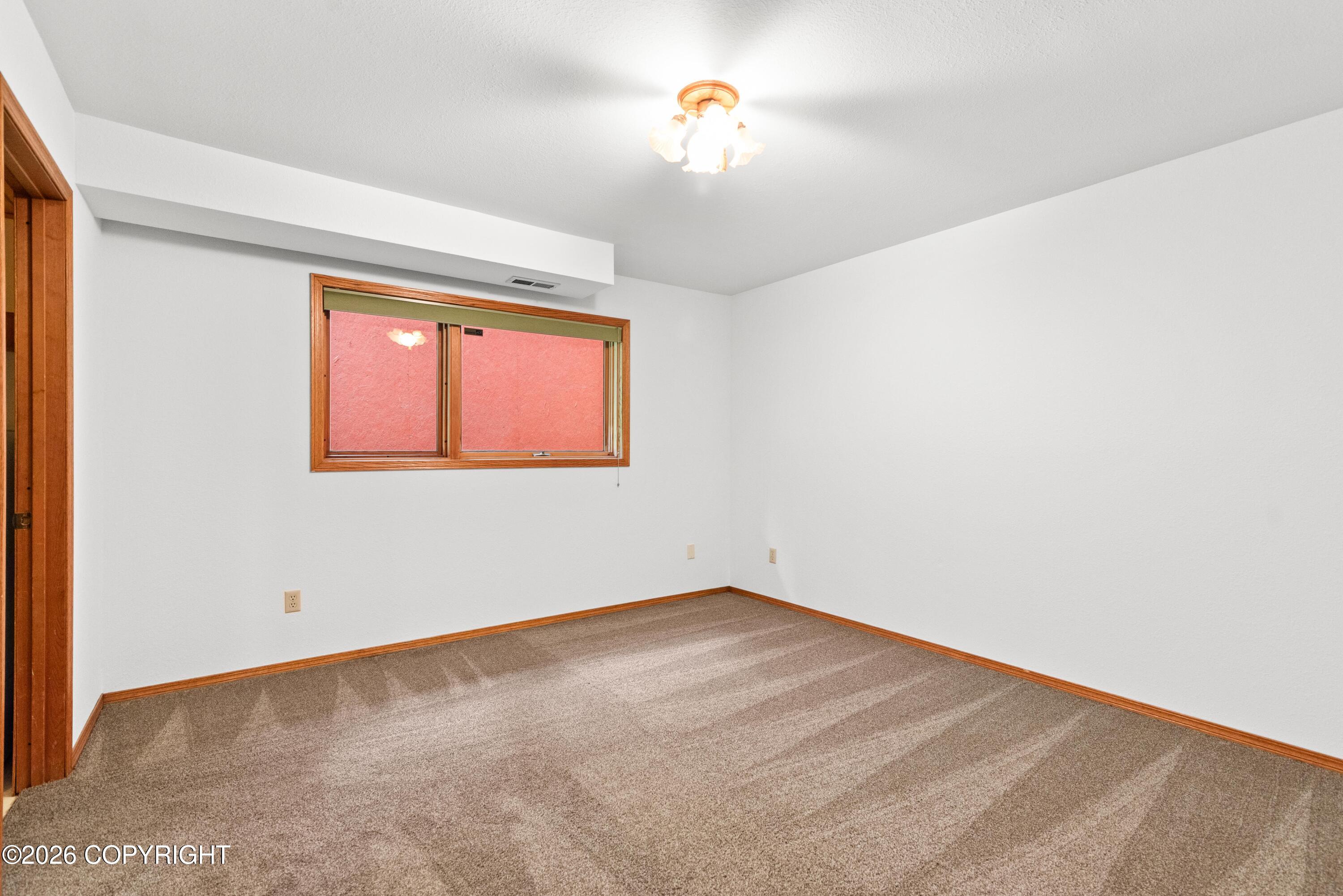 3441 N Banner Way Property Photo 15