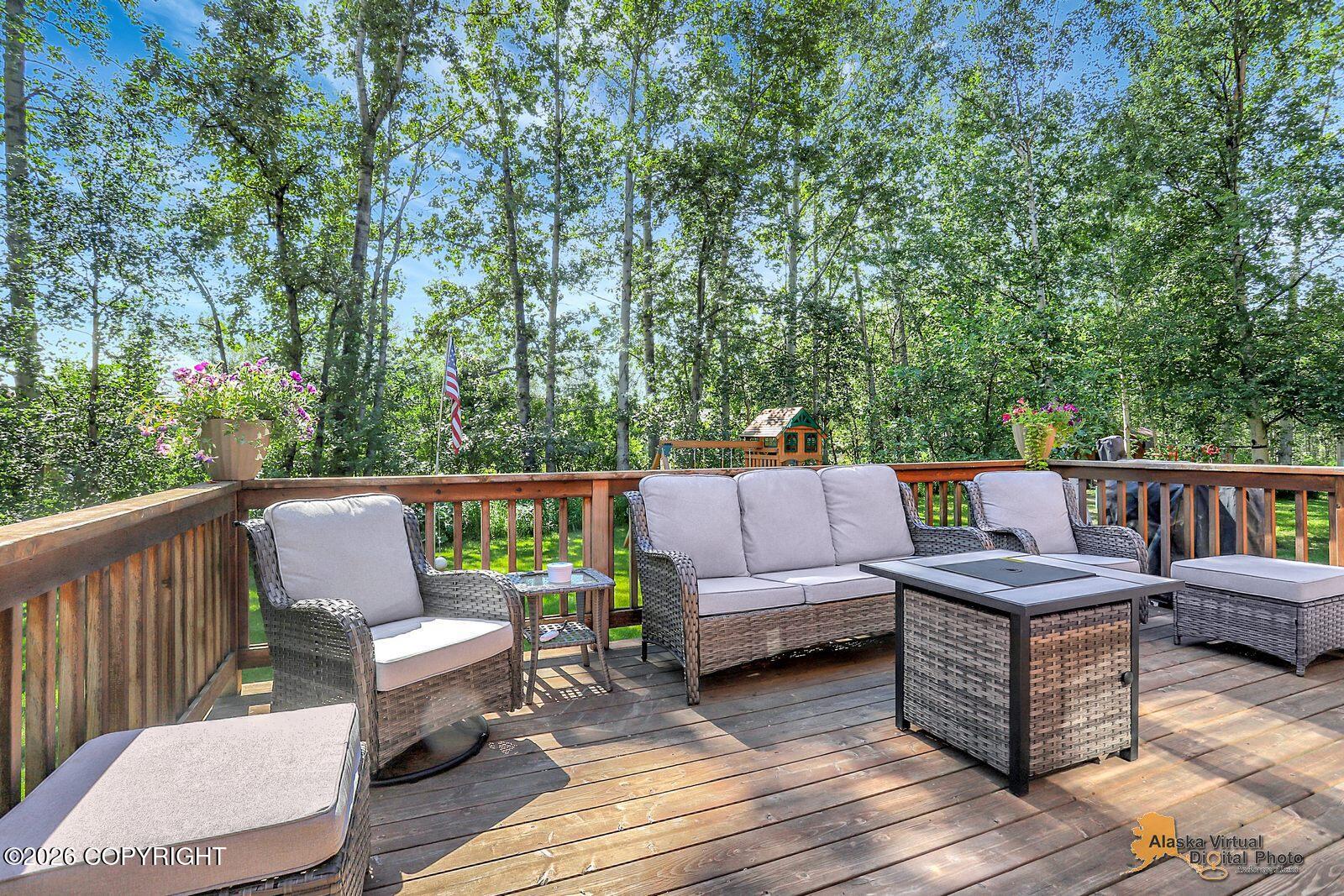 460 N Klouda Circle Property Photo 32