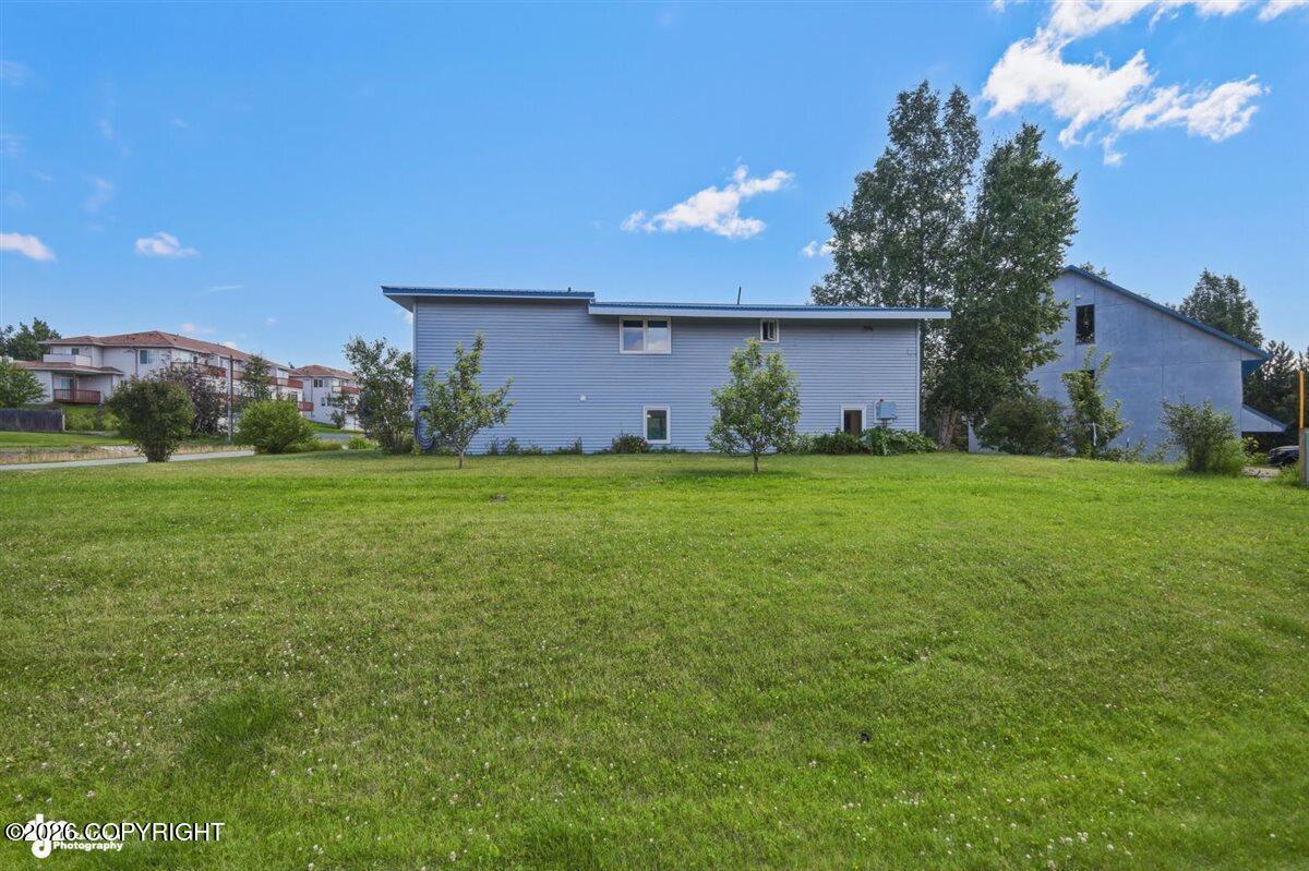1018 E Lake Shore Avenue Property Photo 62