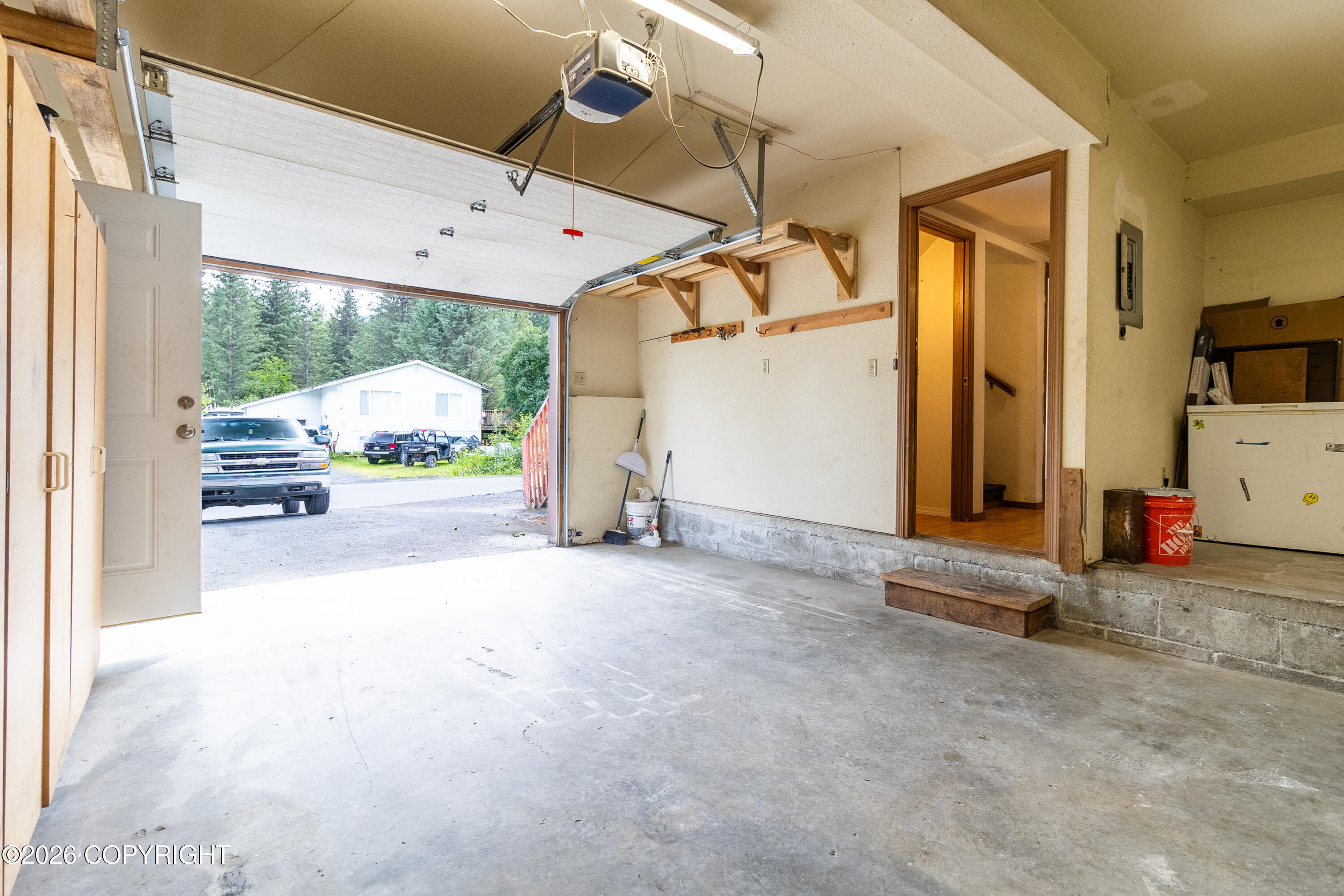 1904 Dora Way Property Photo 26
